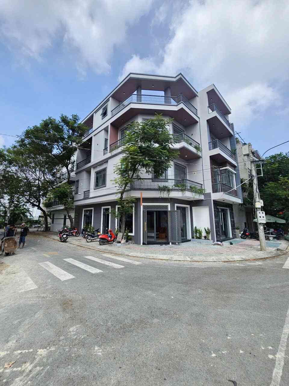 Bán căn góc mới 1T3L 5x14m, đường số 1 KDC Đại Ngàn p.Thuận Giao, full nội thất