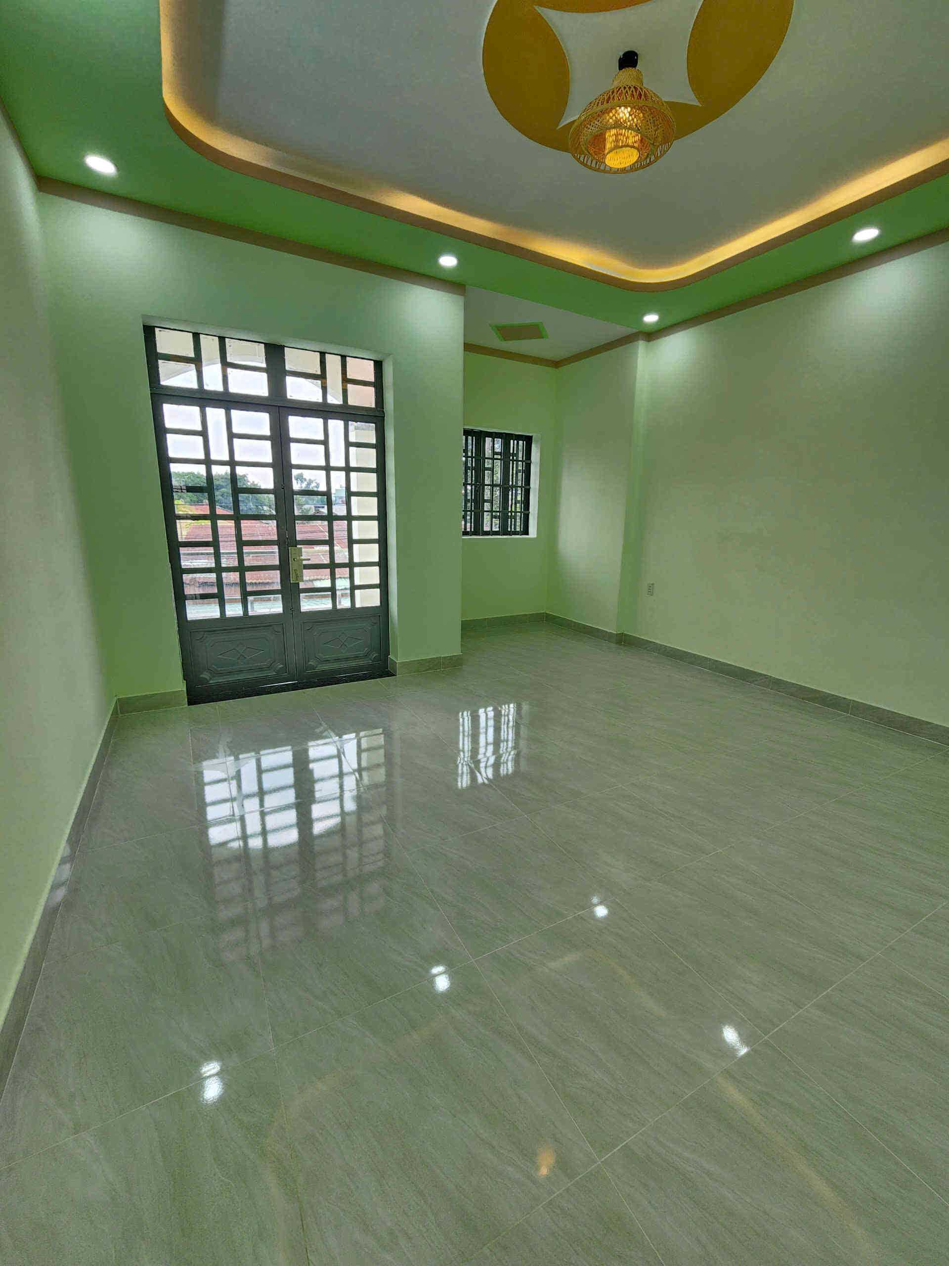 htl7044-(11)_optimized