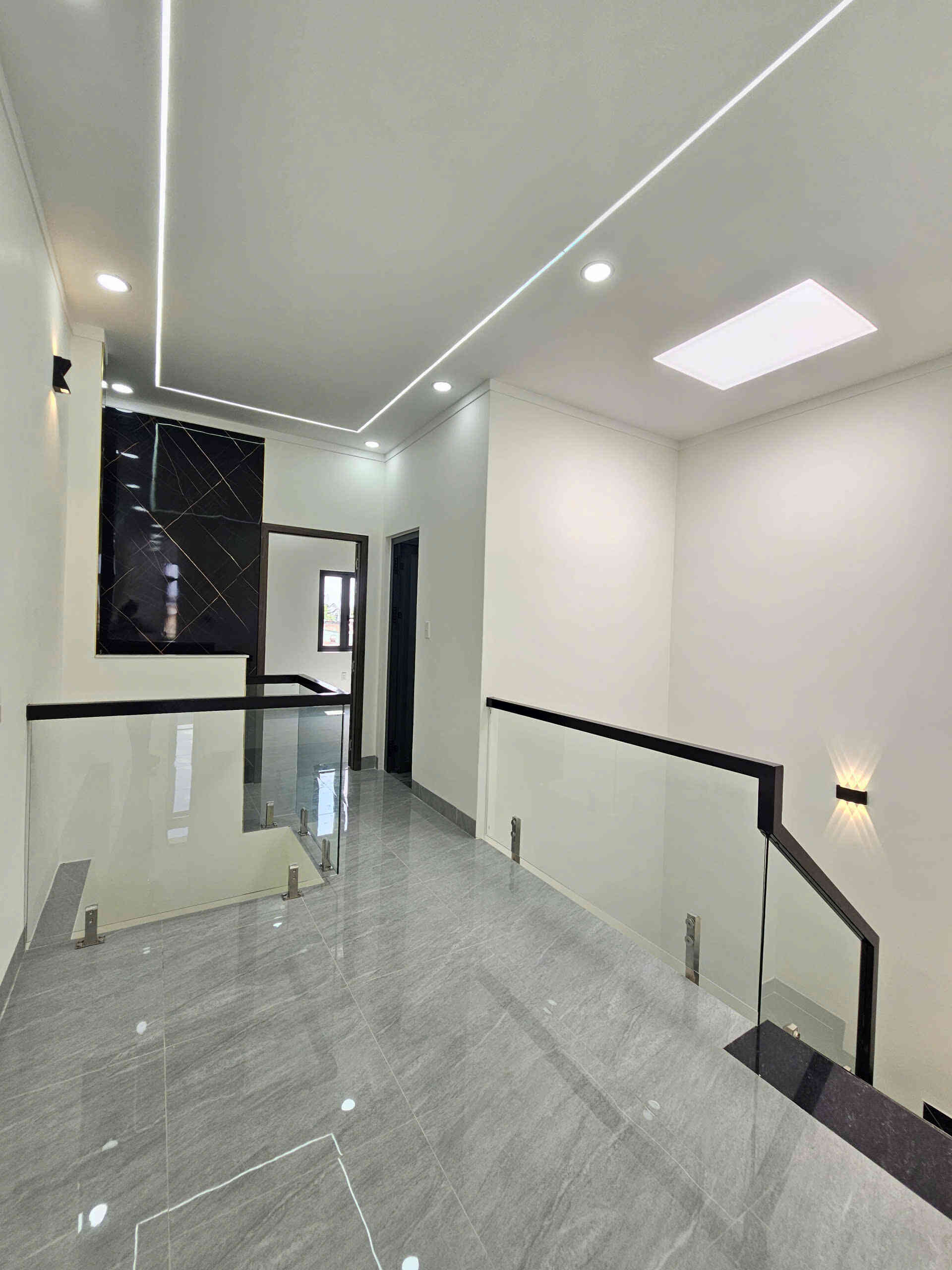 htl7102-(15)_optimized