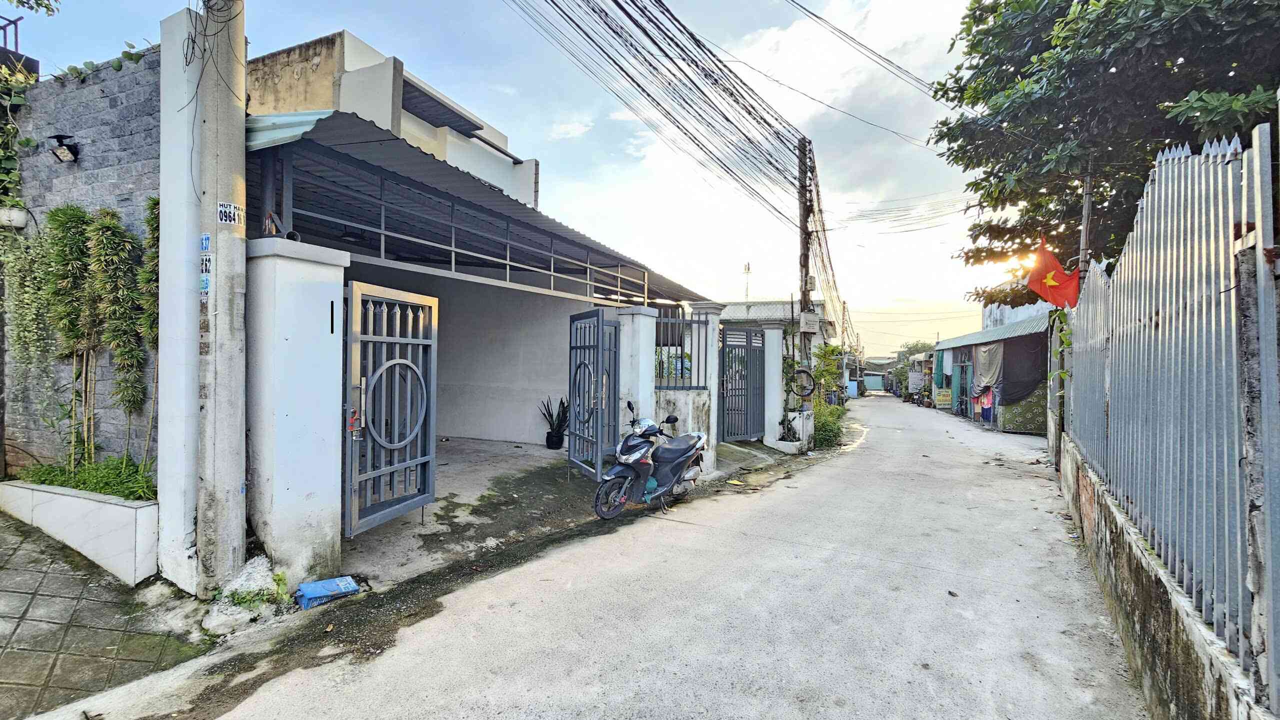 Bán nhà cấp 4 (5x20m), hẻm Hưng Định 24 p. Hưng Thịnh gần chợ Chòm Sao