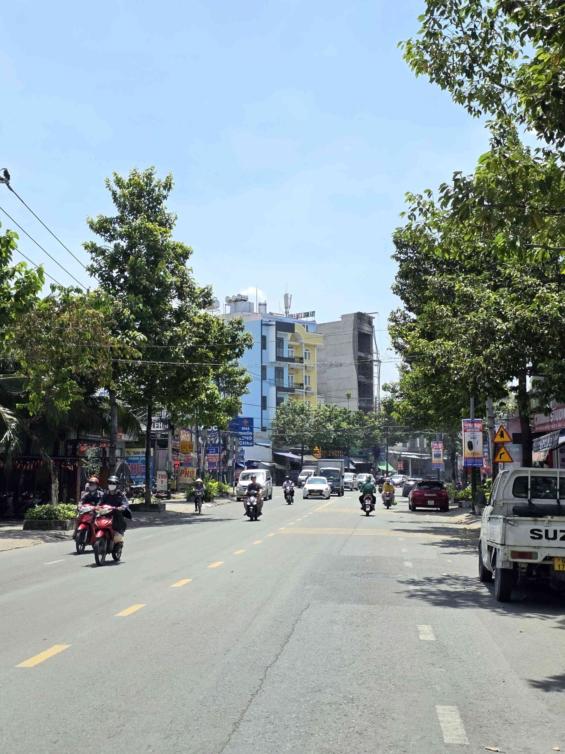 Bán nhà 1T3L 5.4x36m hoàn công, mặt tiền Lê Hồng Phong p. Tân Đông Hiệp, đang thuê 20tr/th