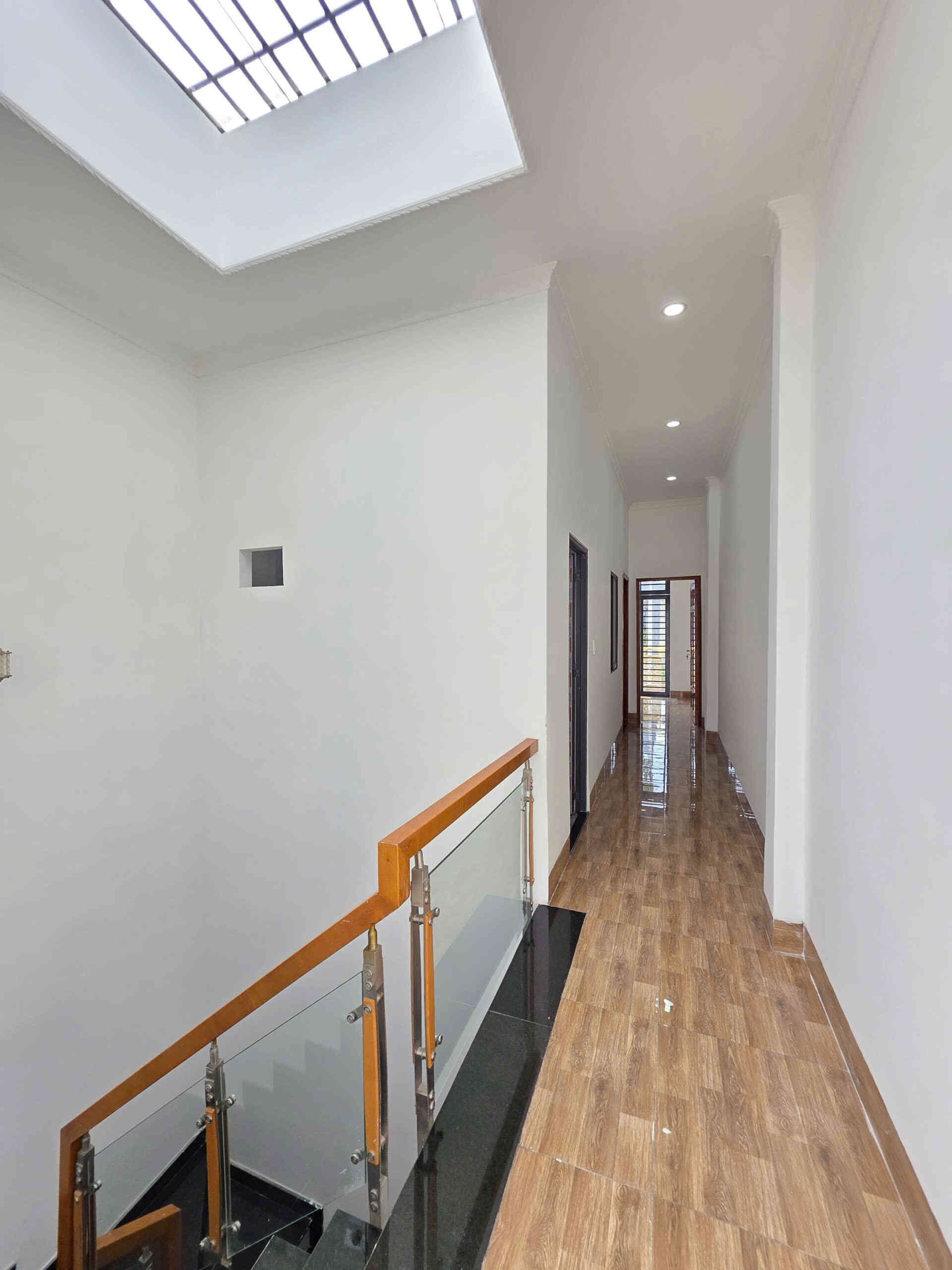 htl7789-(9)_optimized