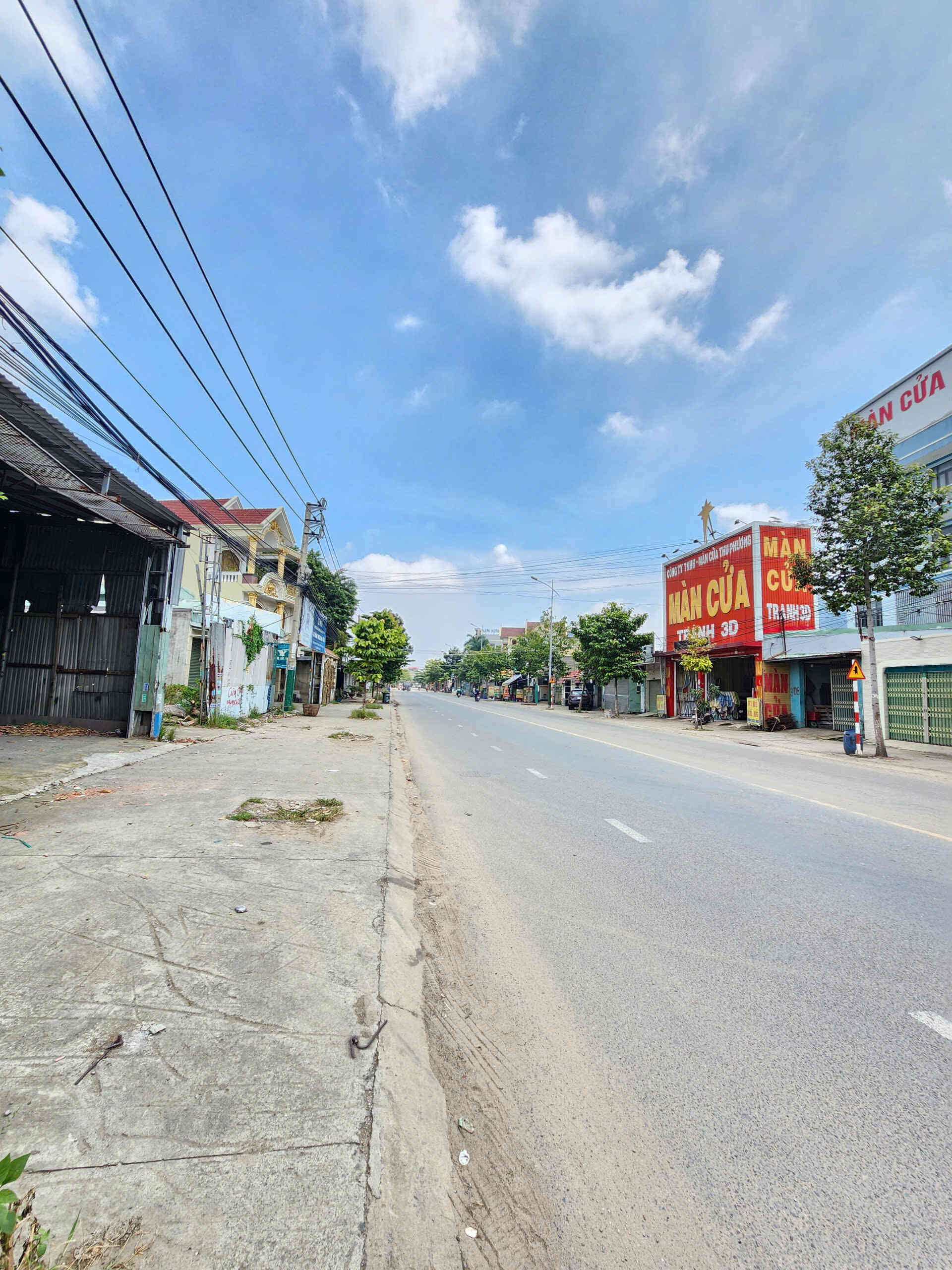 Bán nhà 1T1L 5x16m, mặt tiền Nguyễn Thị Minh Khai p. Tân Đông Hiệp