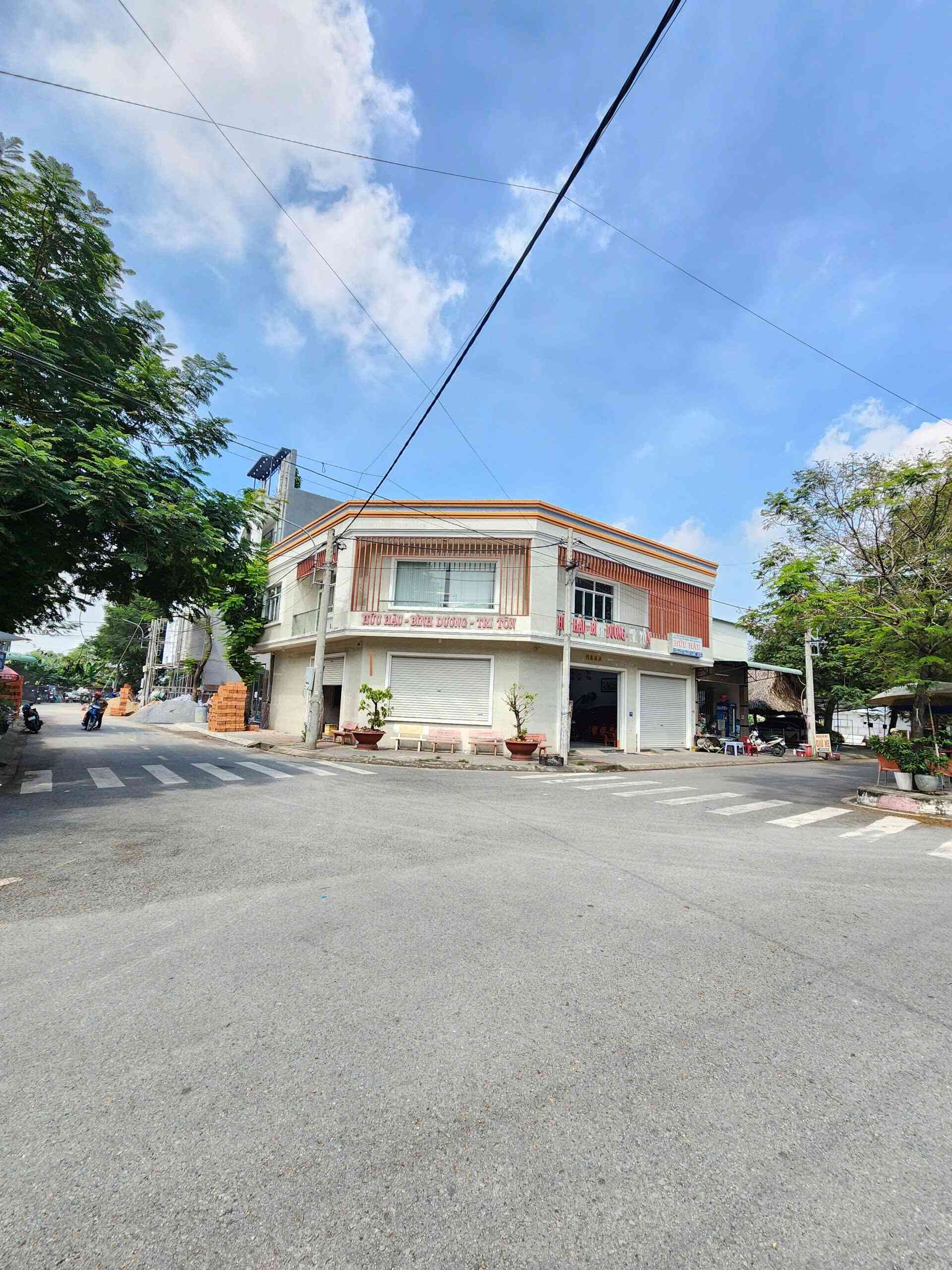 Bán căn góc 1T1L 15x14m, đường số 1 KDC Đại Ngàn p.Thuận Giao