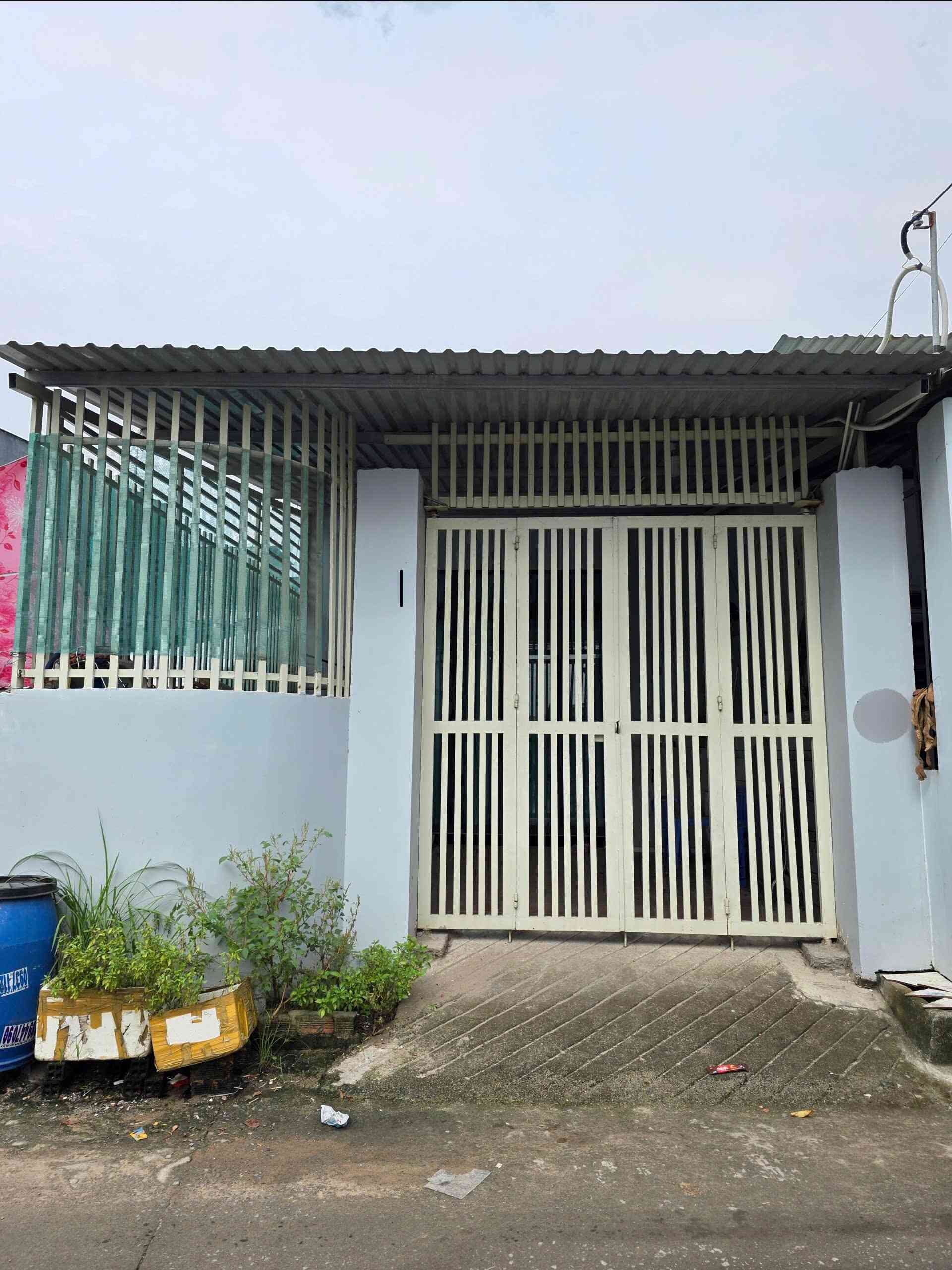 Bán nhà cấp 4 (5x15m), mặt tiền Bình Chuẩn 65 p. Bình Chuẩn gần Ngã 4 Miếu Ông Cù