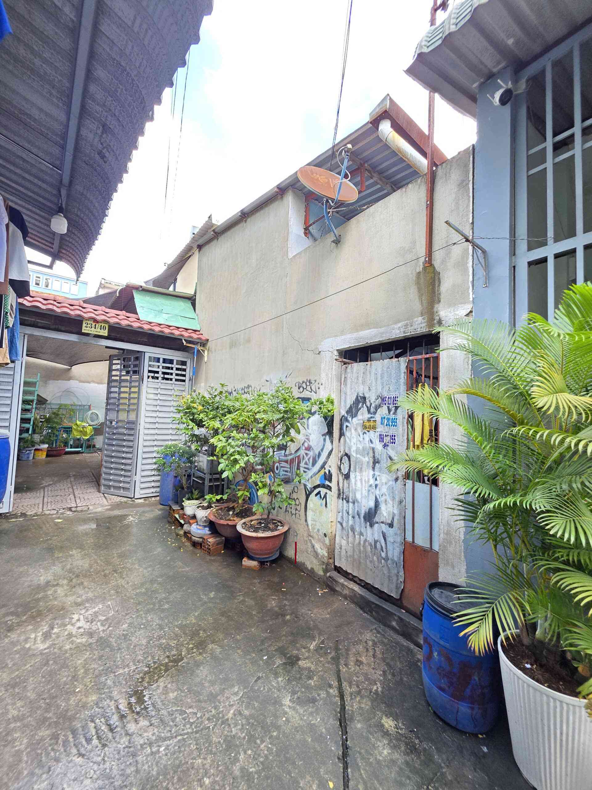 Bán dãy trọ 4.7x16m, hẻm Nguyễn Đức Thiệu p. Dĩ An, thu 5tr/th