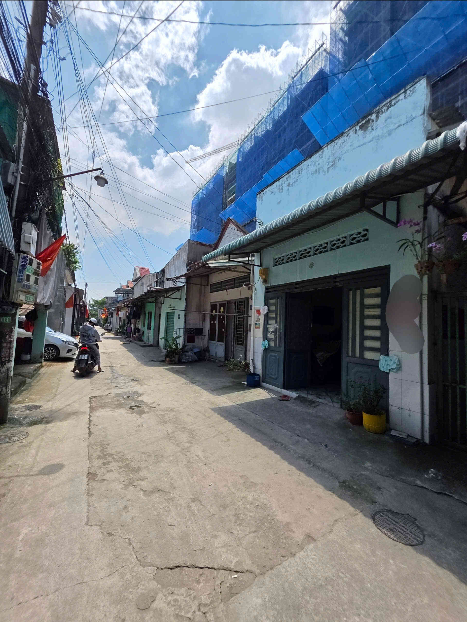 Bán nhà cấp 4 (5x24.5m), hẻm Vũng Thiện p.Tân Đông Hiệp, thu 5.5tr/th