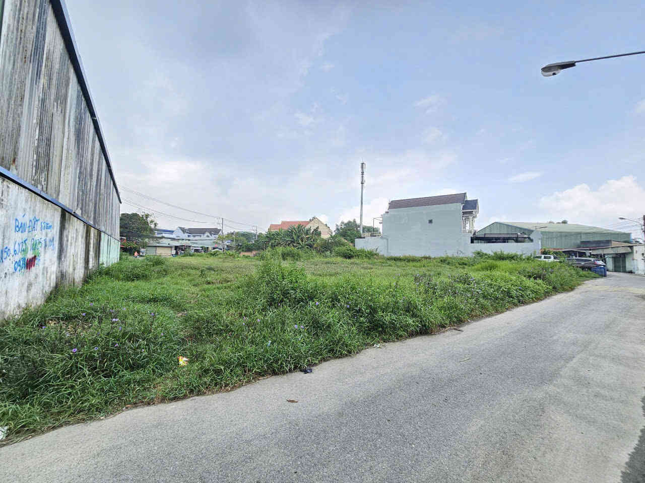 Bán đất 4x21m, mặt tiền Tân Phước Khánh 51 p. Tân Phước Khánh