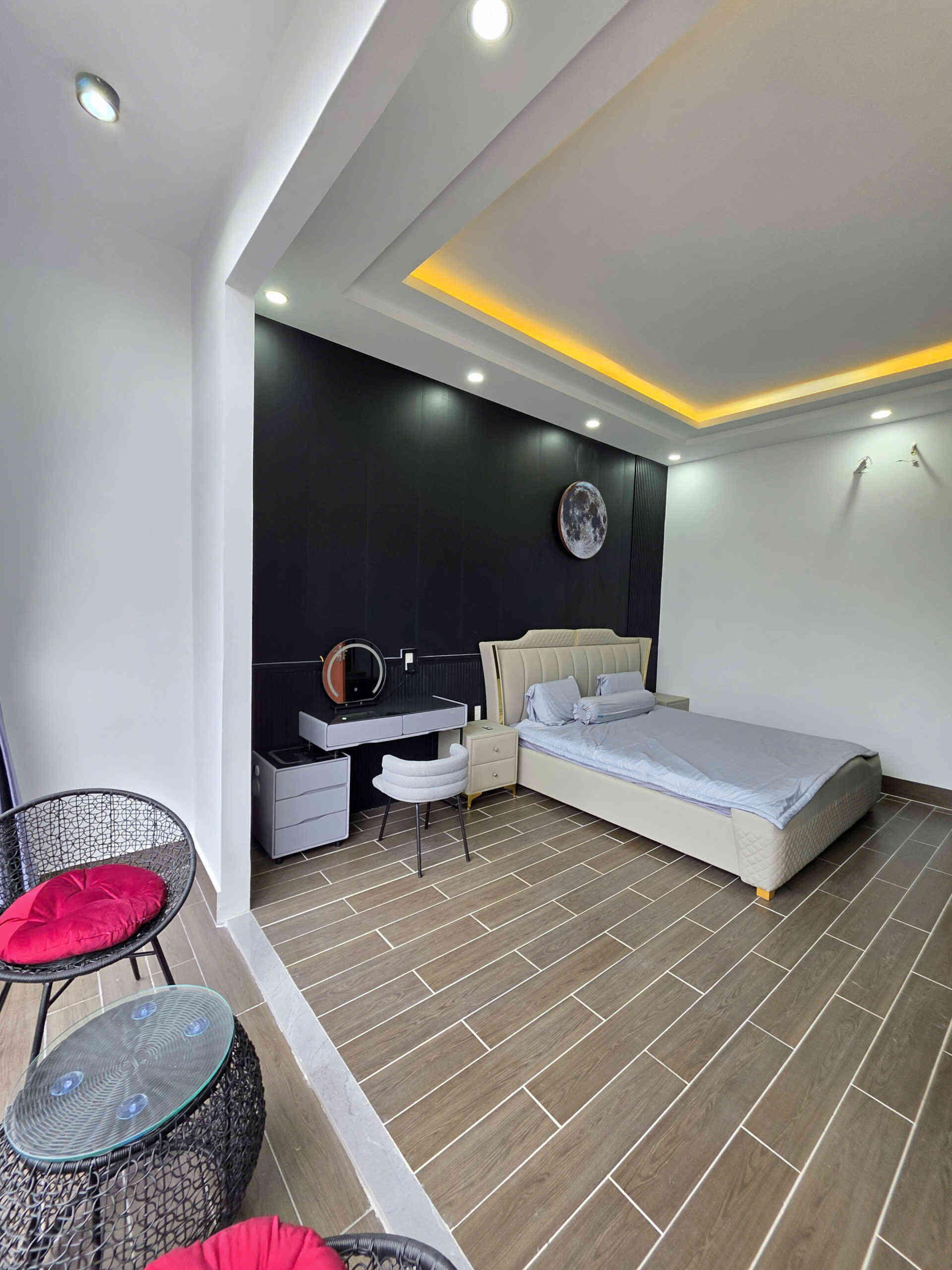 htl7977-(11)_optimized