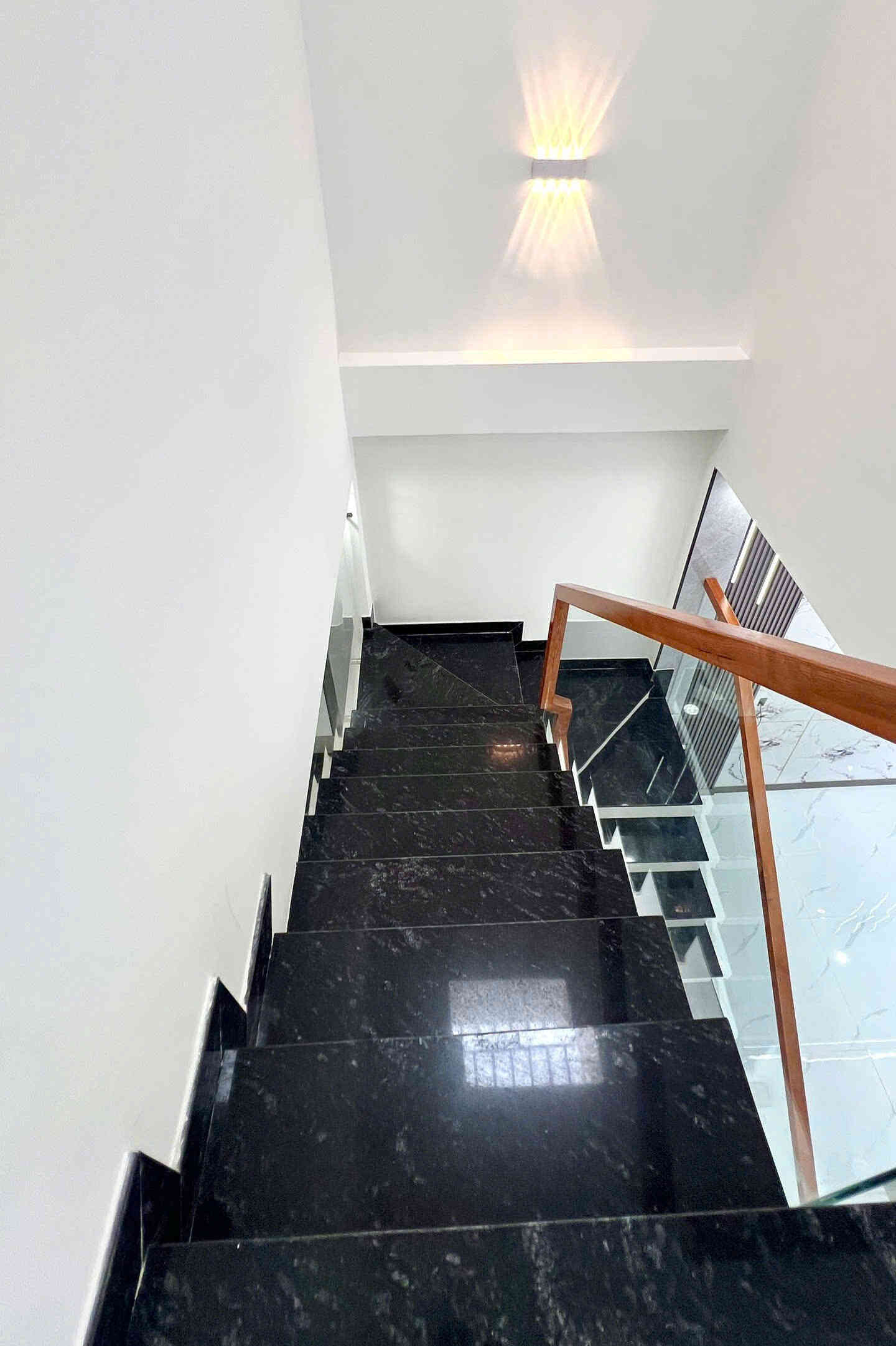 htl7985-(7)_optimized