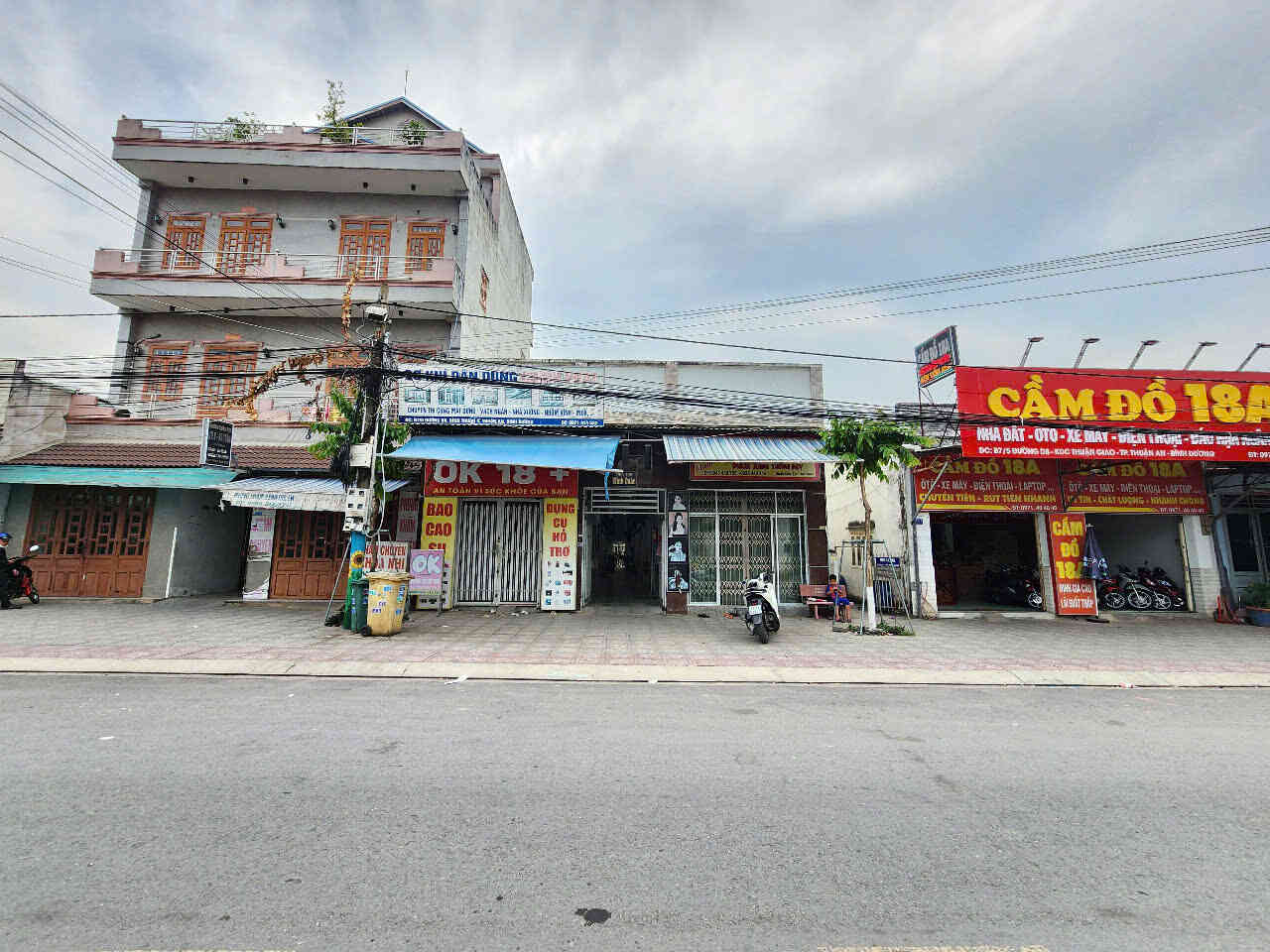 Bán dãy trọ 10x32.3m, đường D8 KDC Thuận Giao P. Thuận Giao, thu 18tr/th