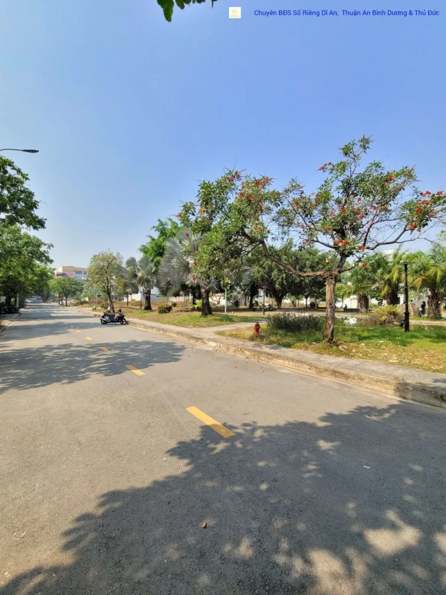 Bán đất kế công viên 10x20m, đường N3 KDC The Seasons p.Lái Thiêu, đang thuê 15tr/th