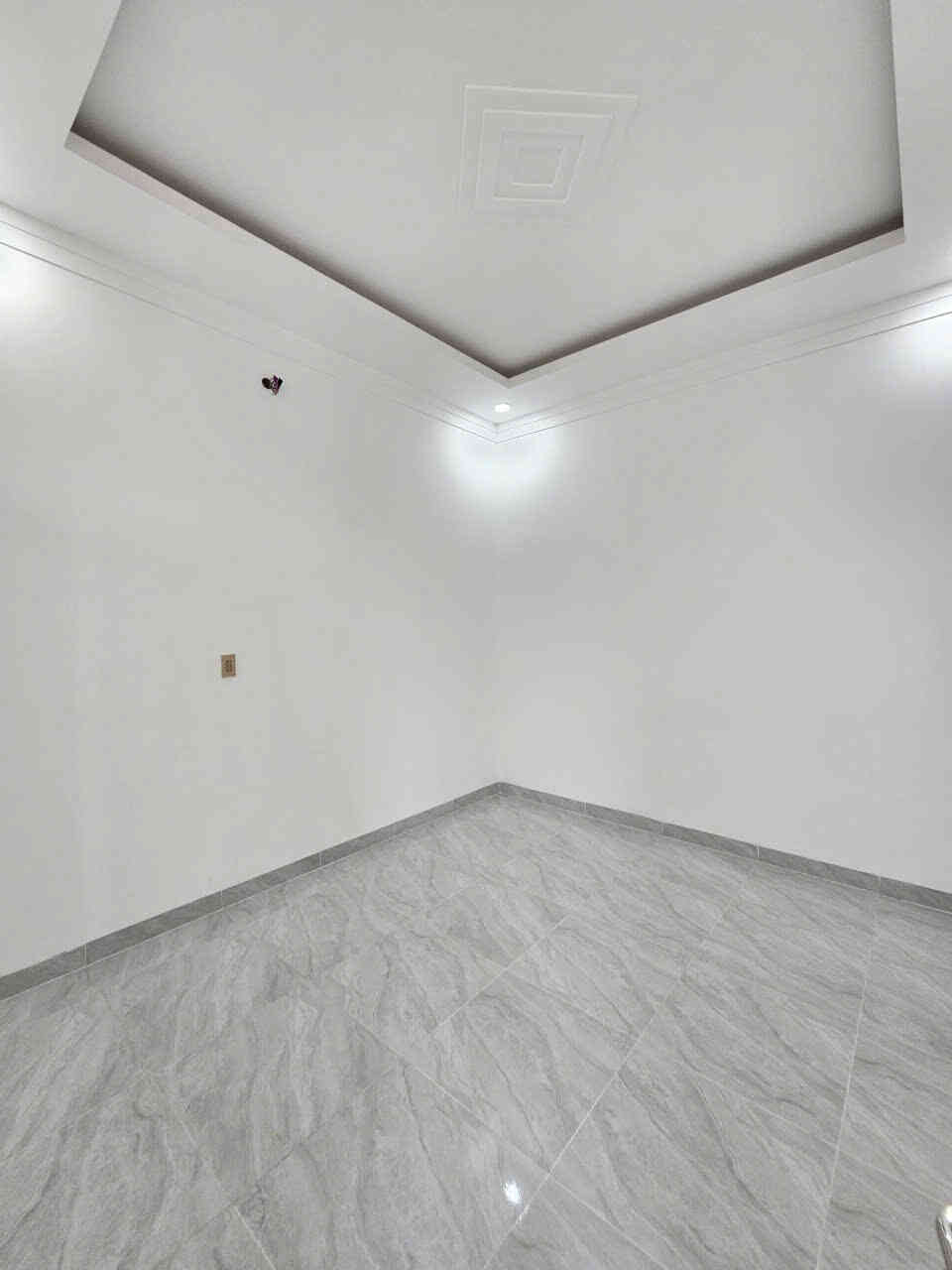 htl4980-(12)_optimized