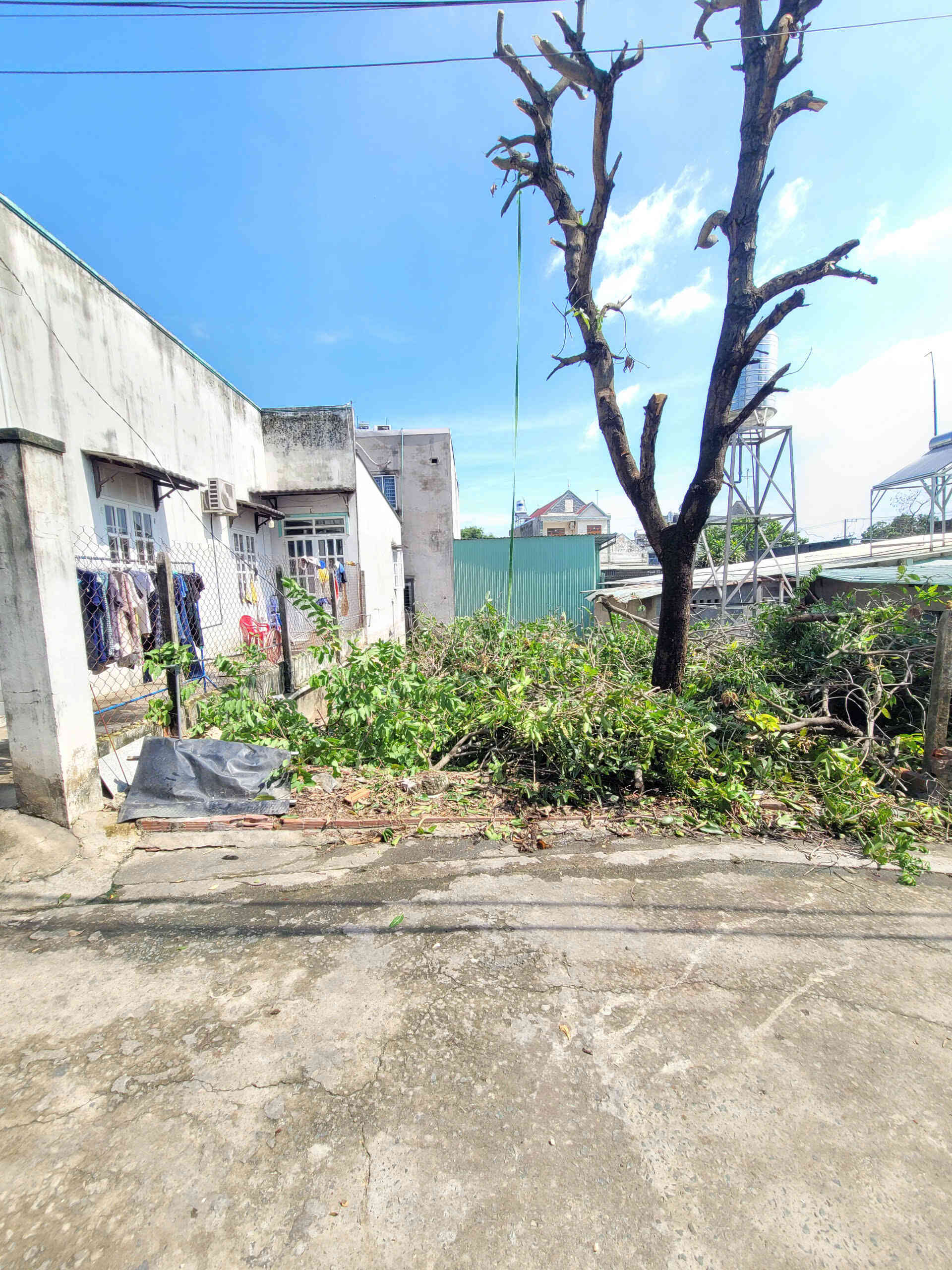 Bán đất 4x16m, hẻm Tân Phước p. Tân Bình, tặng 32m2 giấy tay