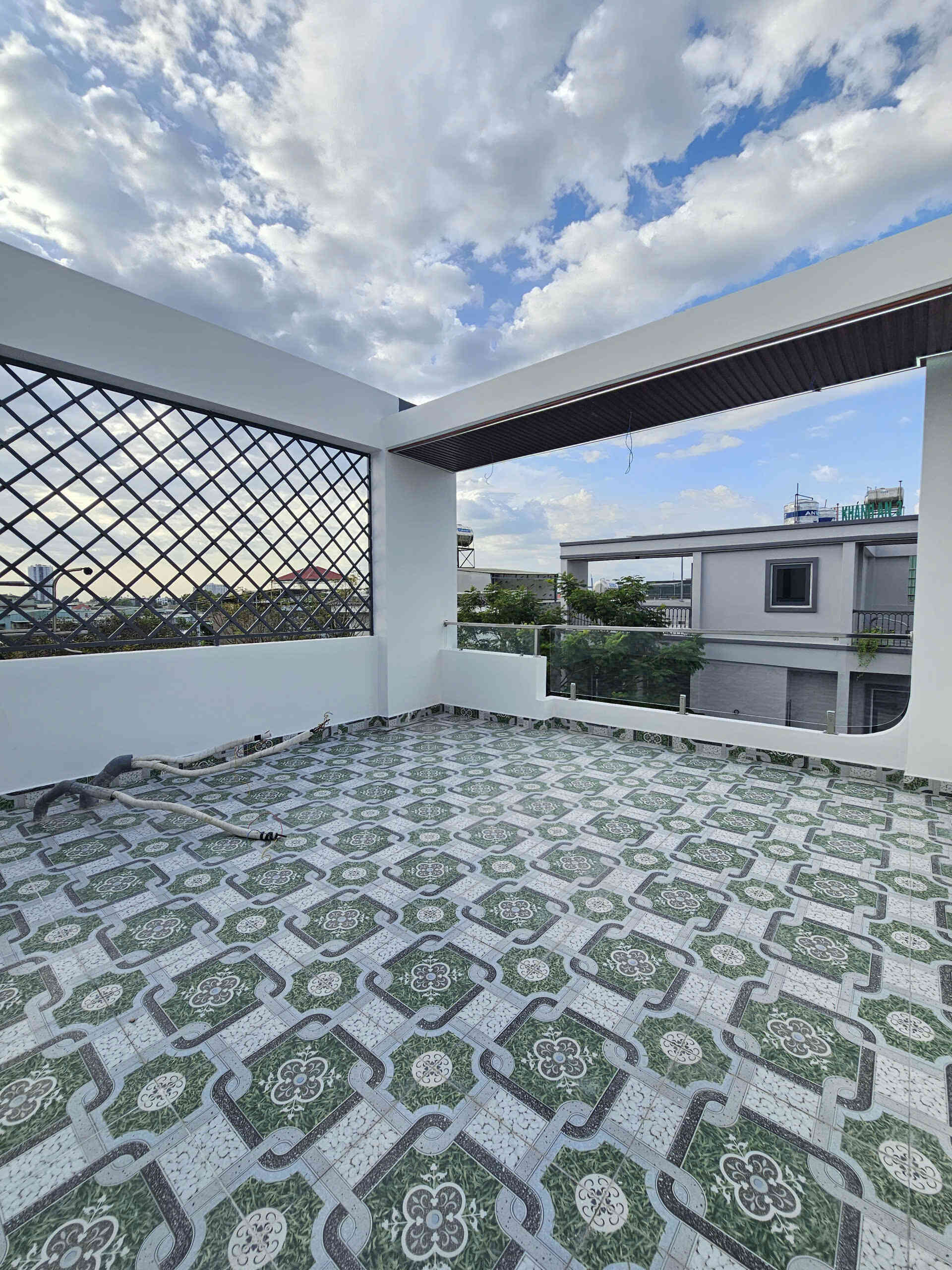 htl6737-(22)_optimized