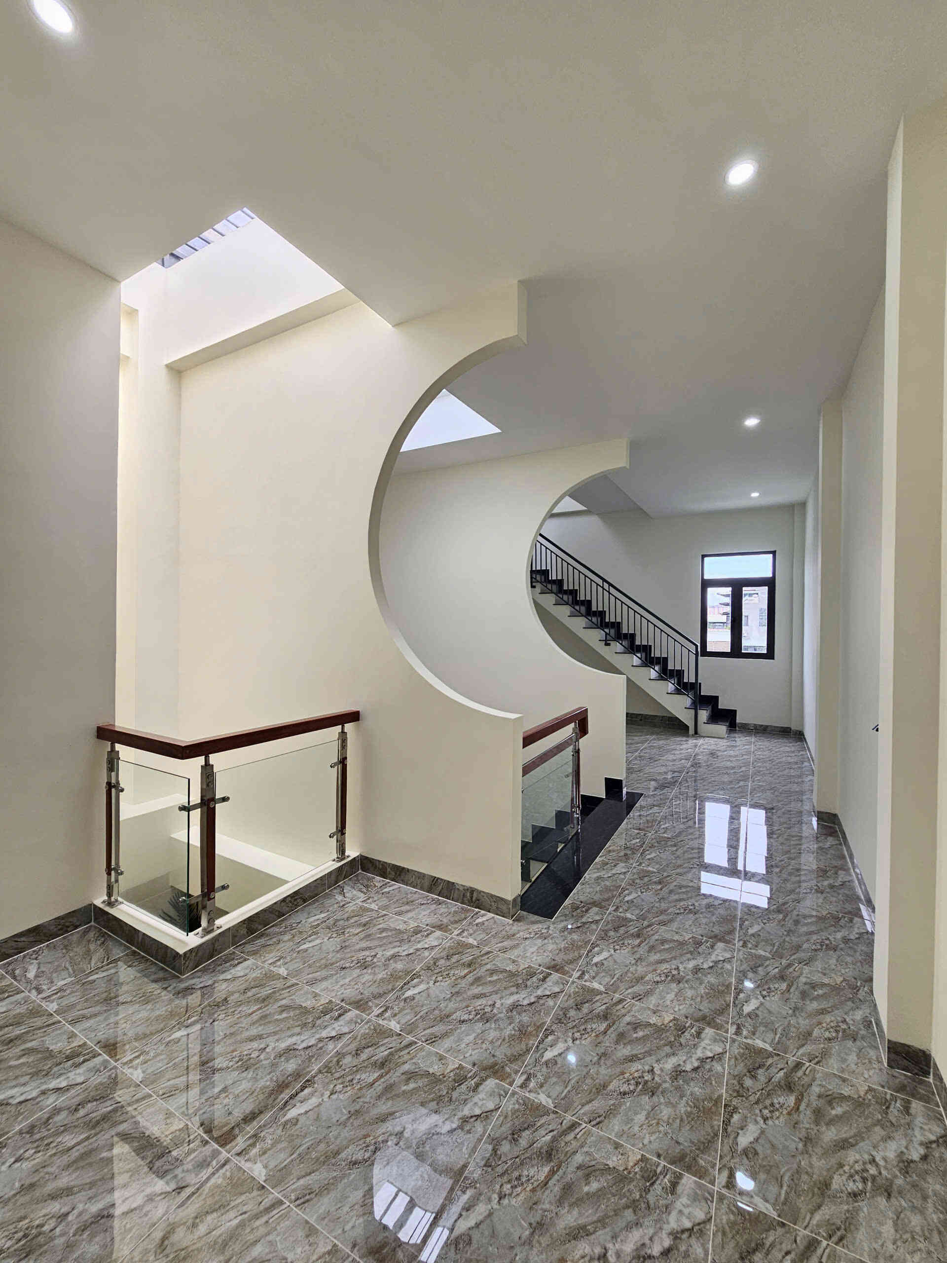 htl6899-(18)_optimized