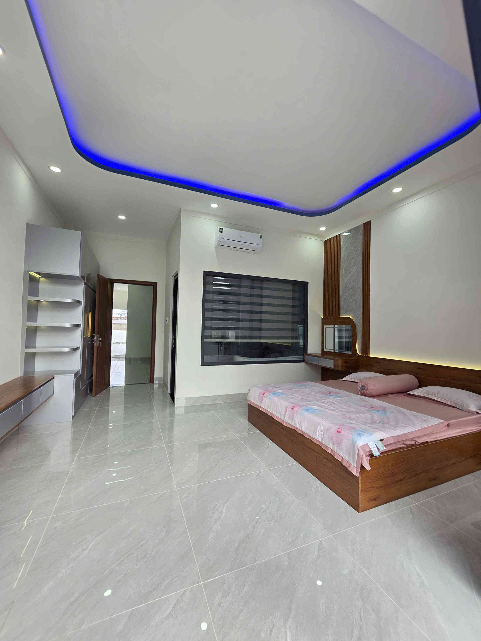 htl7159-(12)_optimized