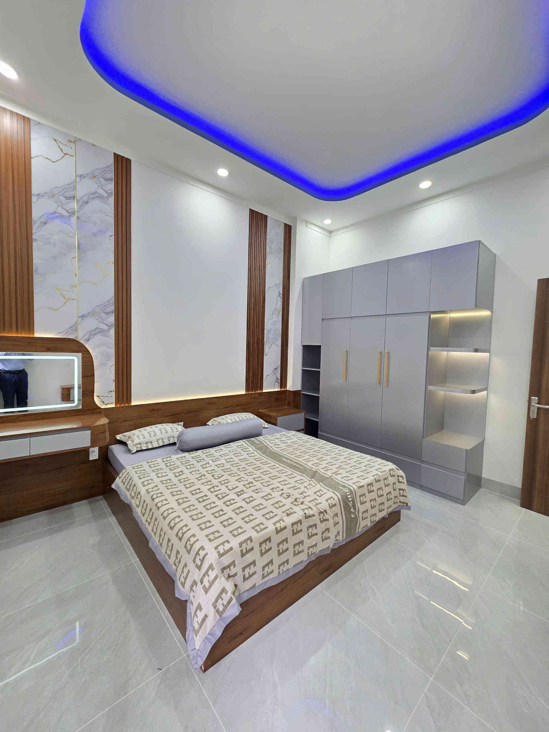 htl7159-(9)_optimized