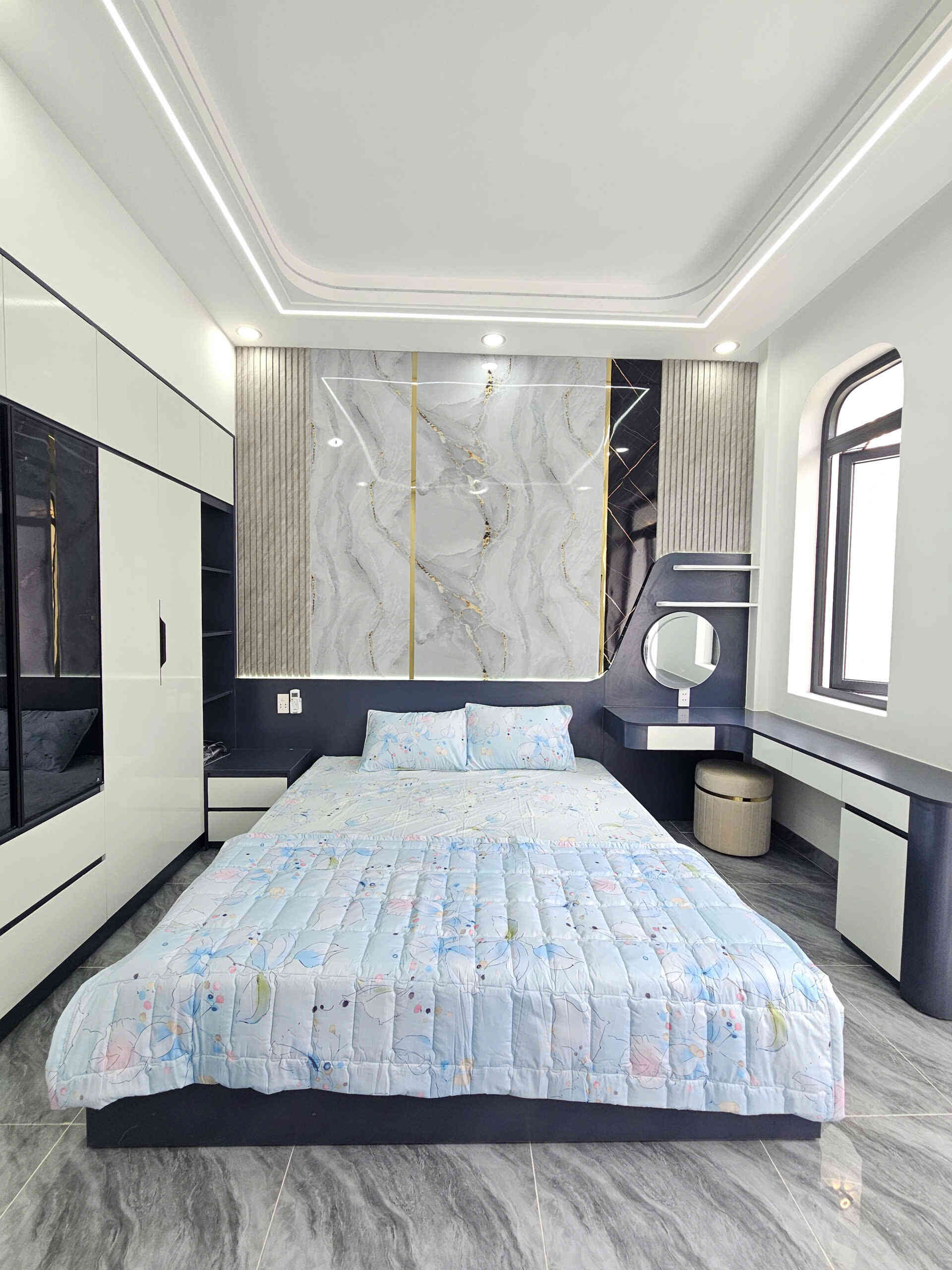 htl7334-(12)_optimized