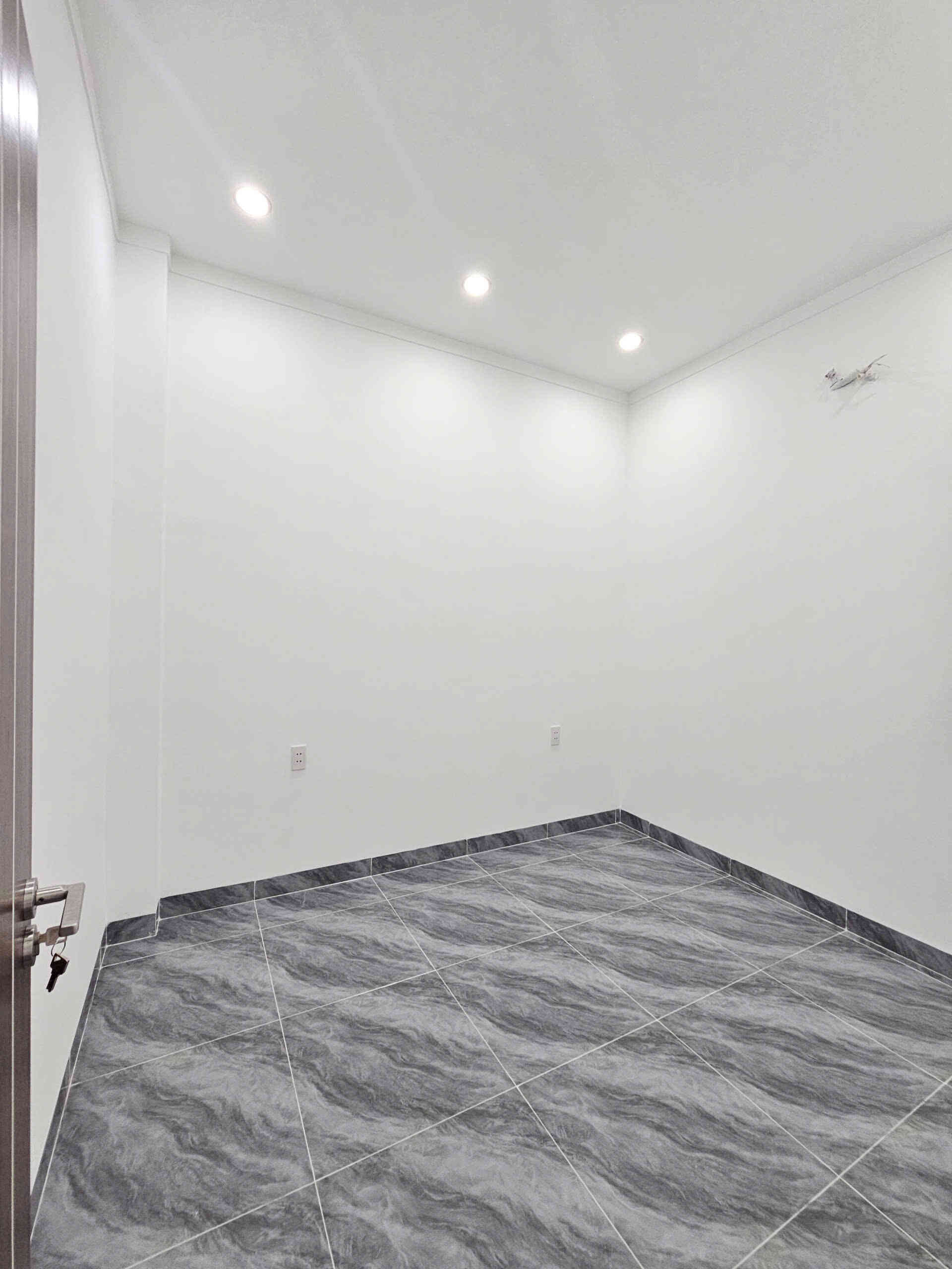 htl7334-(19)_optimized