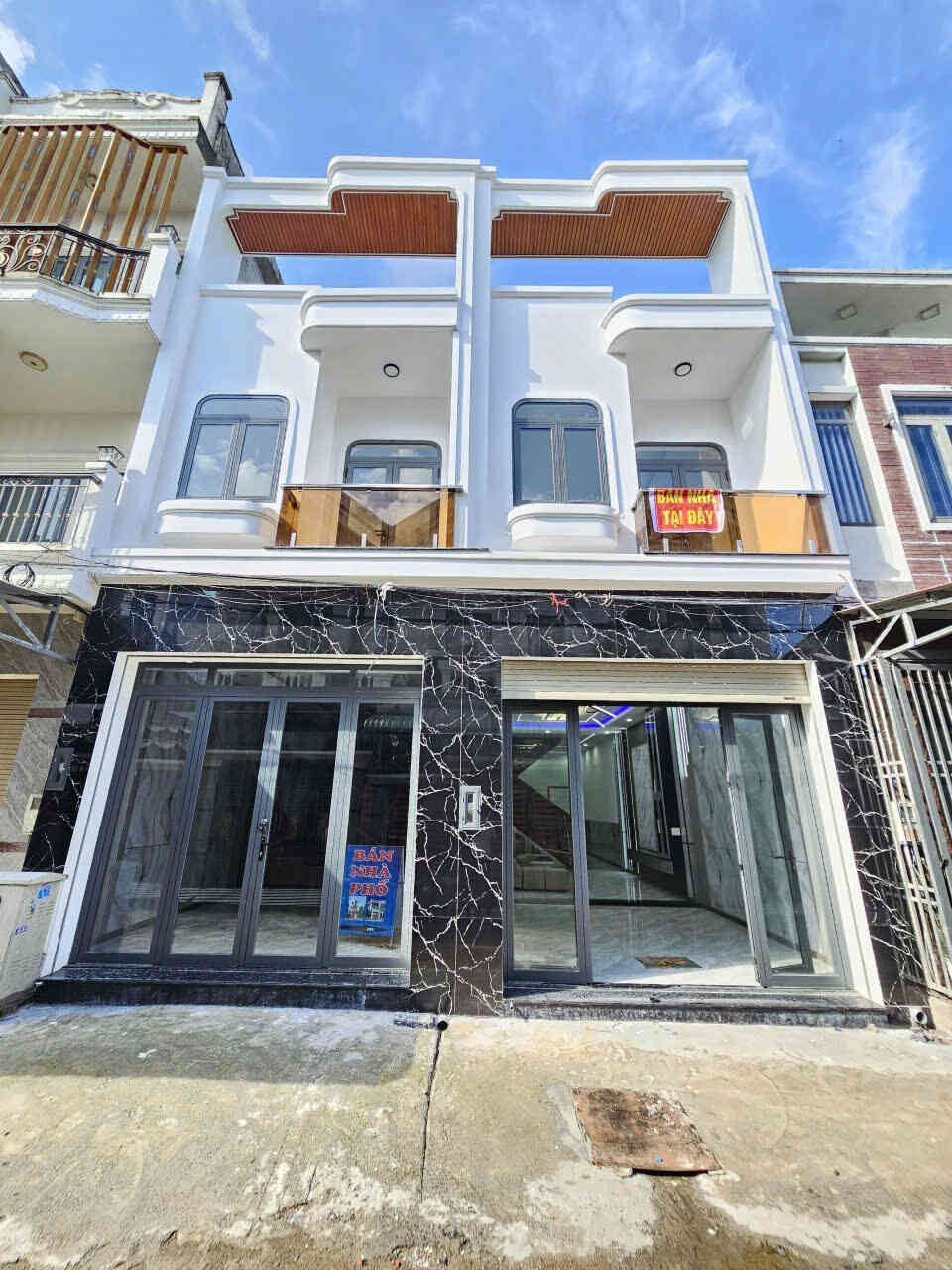 Bán nhà mới 1T1L 4x18m hoàn công, hẻm Nguyễn Thị Tồn p. Hóa An