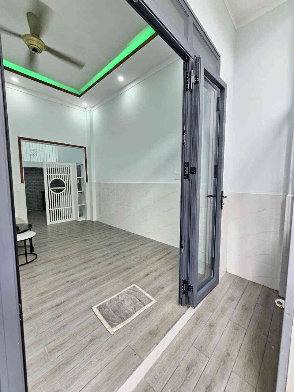 htl8009-(6)_optimized