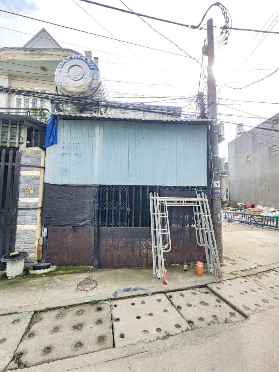 Bán căn góc dãy trọ 5x16.4m, mặt tiền Bình Chuẩn 60 p. Bình Chuẩn, đang thuê 5tr/th