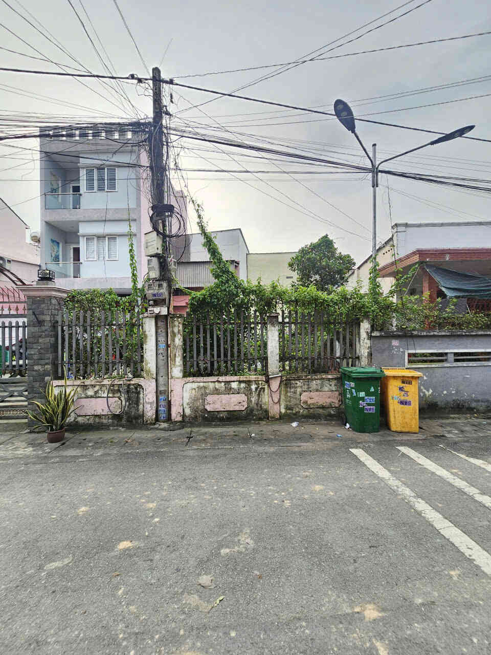 Bán đất 4.5x18m, mặt tiền Hà Huy Giáp p. Đông Hòa gần sân vận động Dĩ An