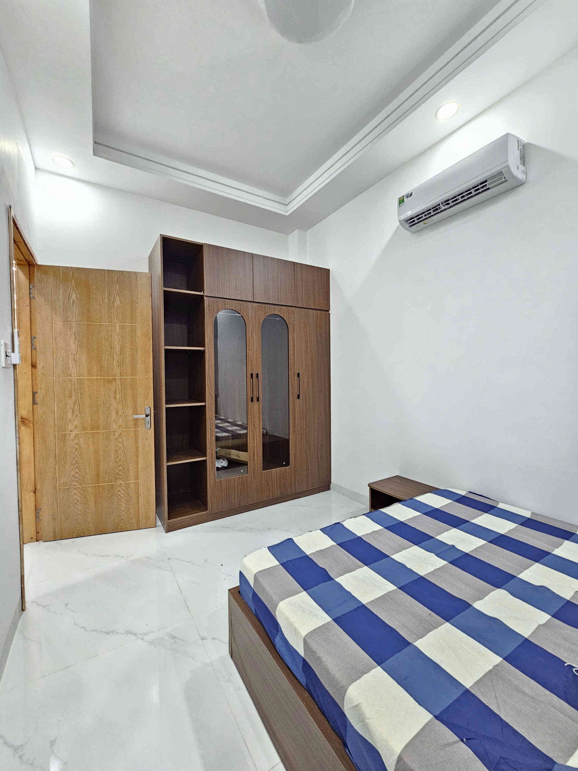 htl8174-(11)_optimized