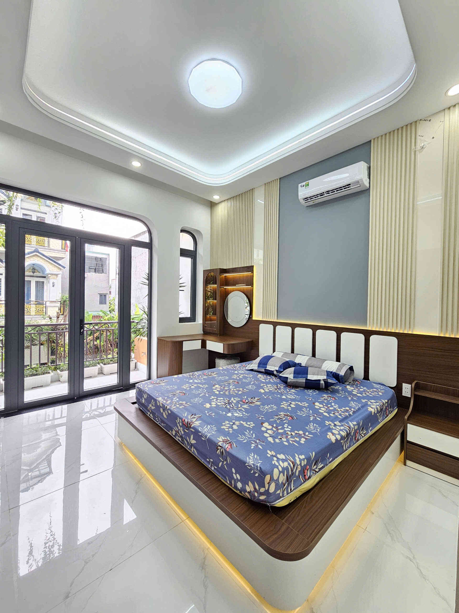 htl8174-(16)_optimized