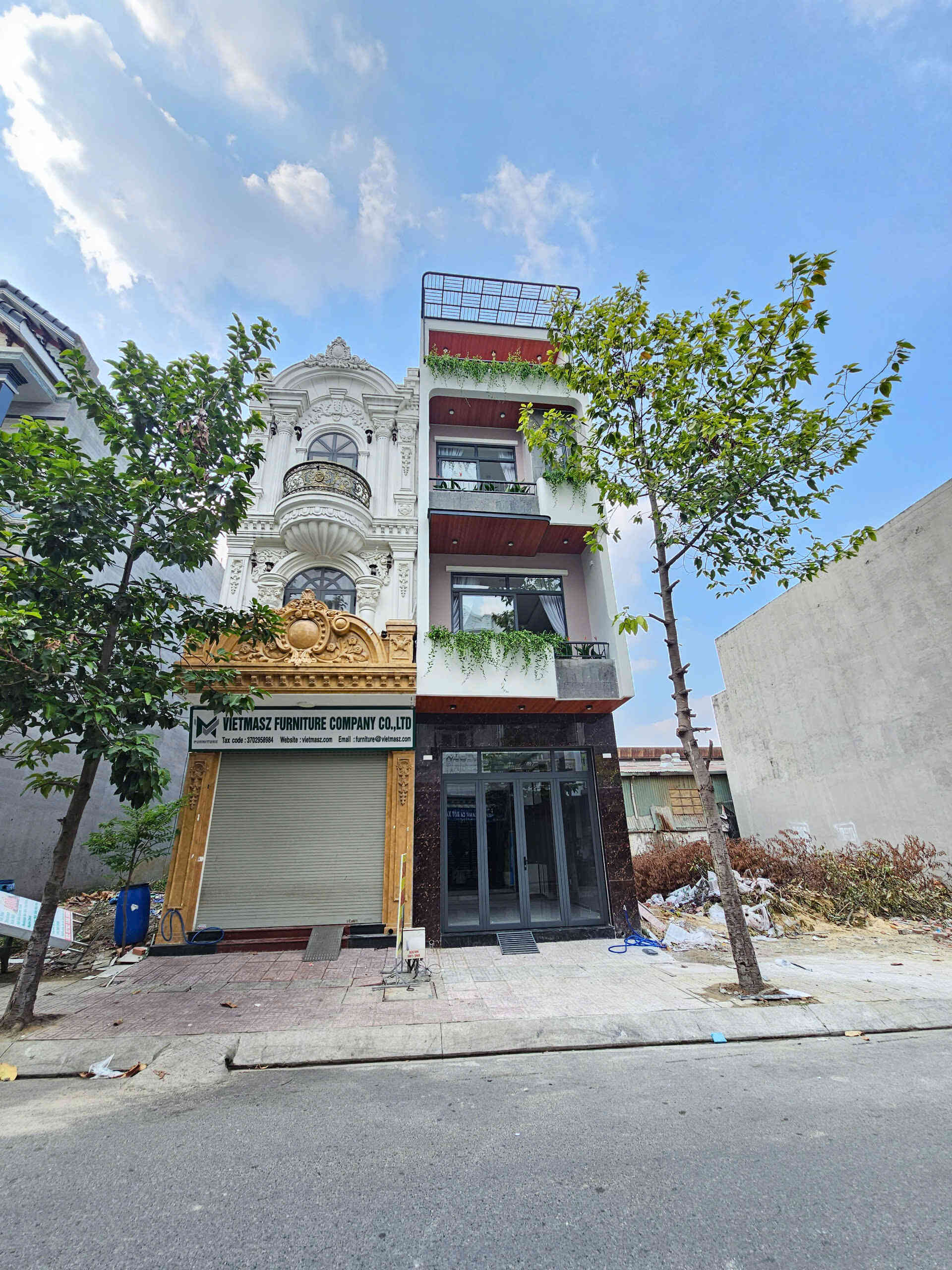 Bán nhà 1T2L 4x18m hoàn công, đường N1 KDC Phú Hồng Thịnh 8 p. Bình Chuẩn, full nội thất