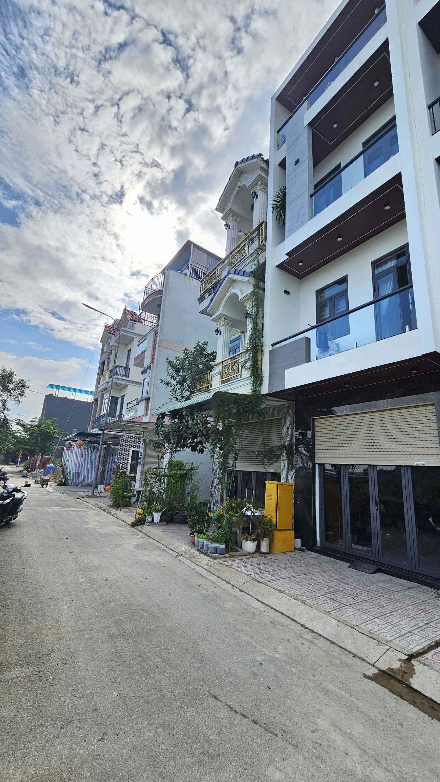 htl8205-(4)_optimized