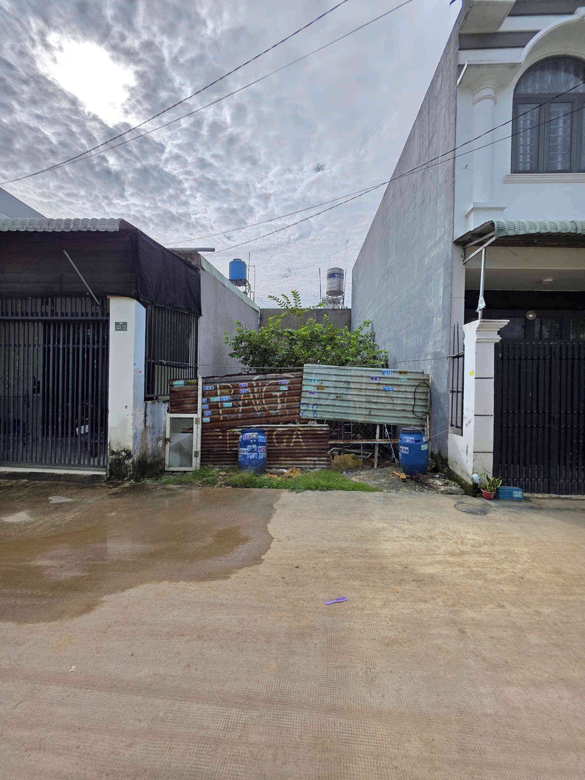 Bán đất 5x12.5m, hẻm Bình Chuẩn 63 p. Bình Chuẩn gần chợ Bình Thuận 2