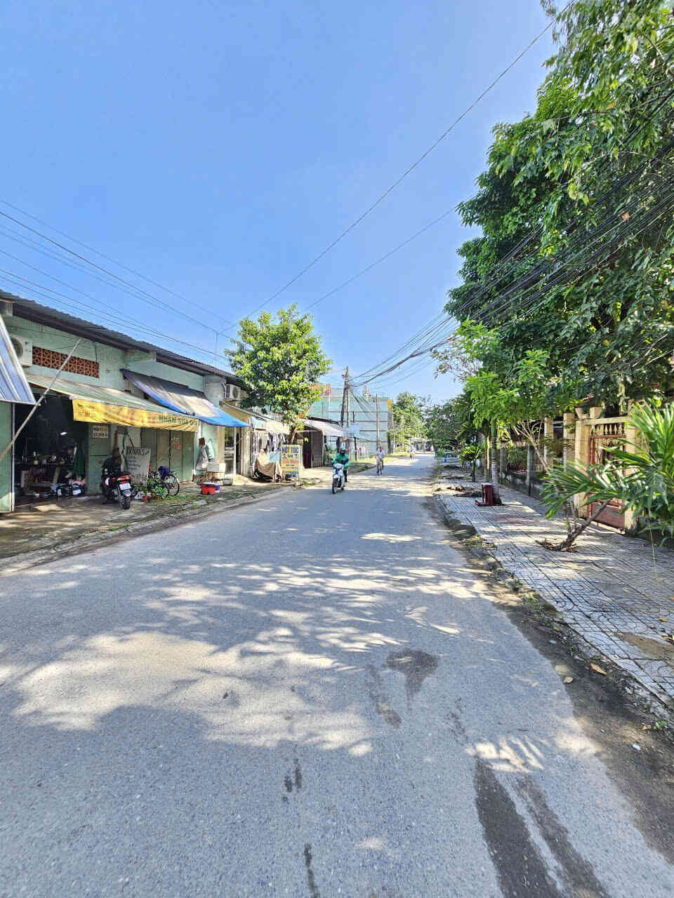 Bán nhà cấp 4 (7.1x24m), mặt tiền Trần Văn Ơn p. Đông Hòa