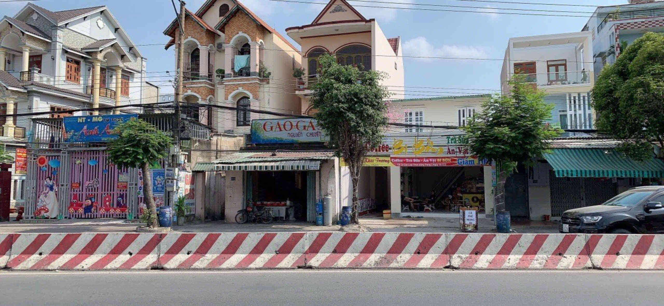 Bán nhà cấp 4 và dãy trọ 6.8x29m, mặt tiền ĐT.743B gần Vincom 550, thu 35tr/th