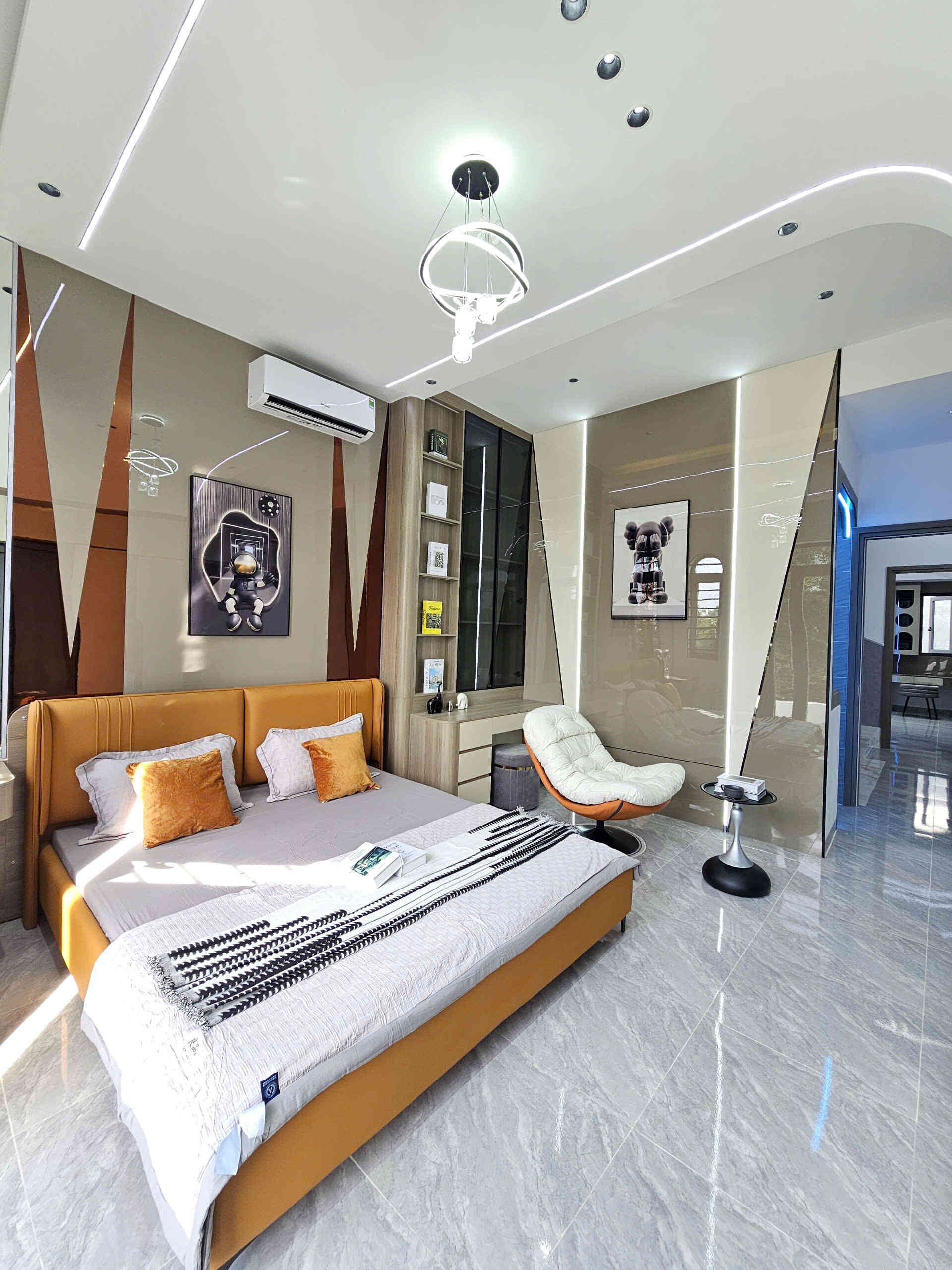 Bán nhà mới 1T2L 4×15.5m, mặt tiền Bình Chuẩn 67 gần chợ Phú Phong, full nội thất