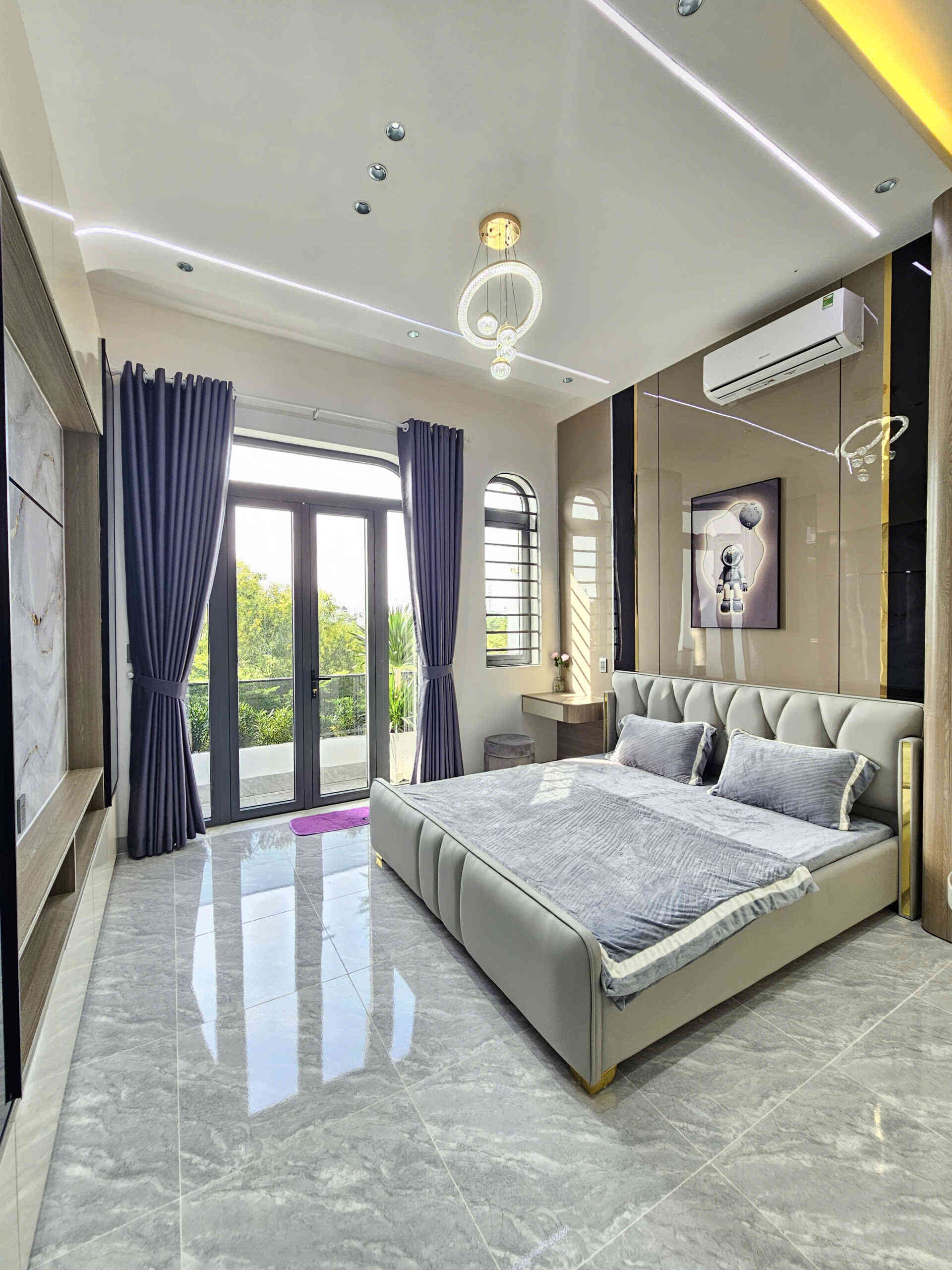 Bán nhà mới 1T2L 4×15.5m, mặt tiền Bình Chuẩn 67 gần chợ Phú Phong, full nội thất