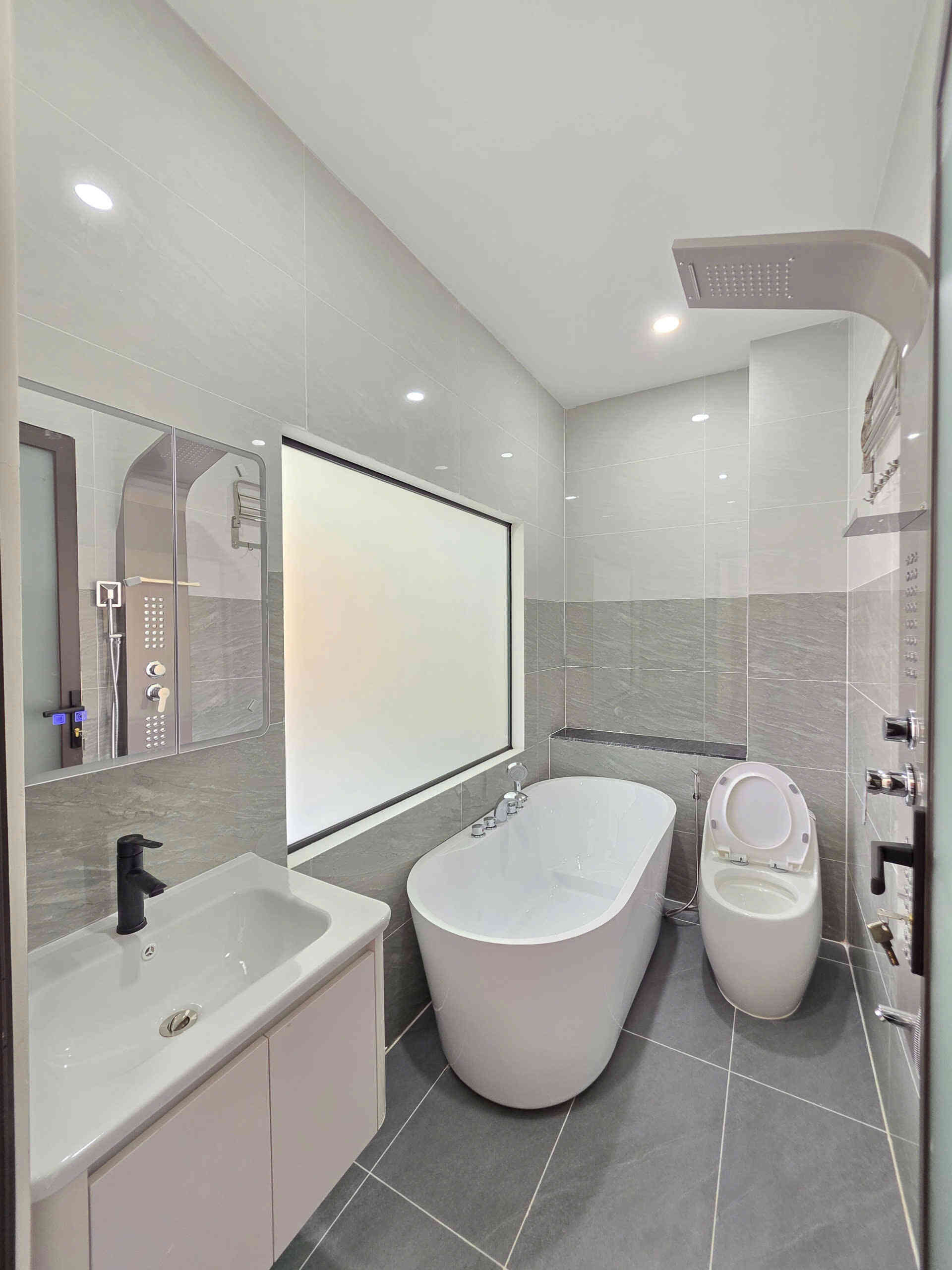 Bán nhà mới 1T2L 4.5x15m hoàn công, đường D1 KDC Lê Phong Bình Chuẩn 2 p. Bình Chuẩn