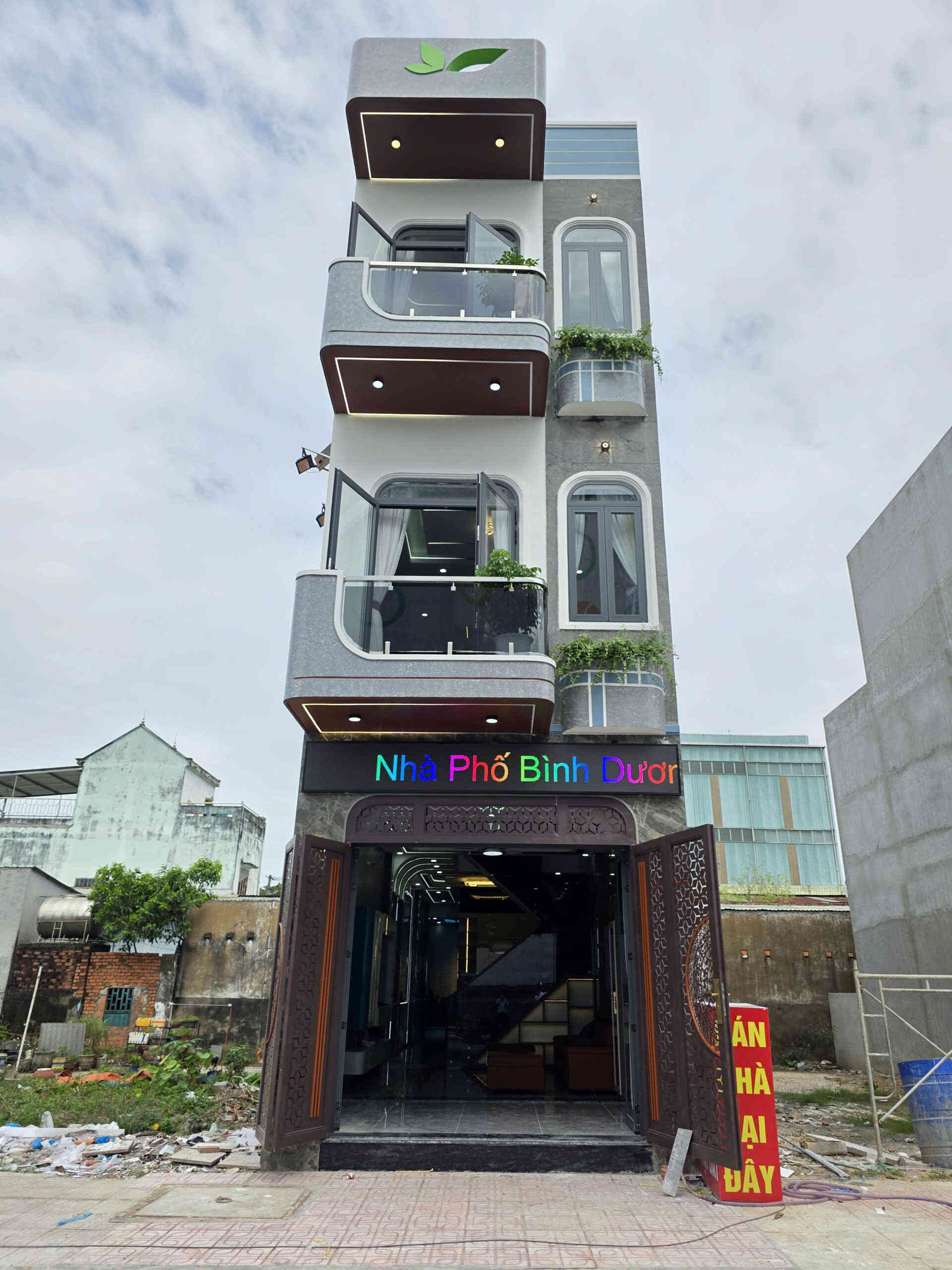 Bán nhà mới 1T2L 4x18.5m hoàn công, đường N1 KDC Lê Phong An Phú 1 p.An Phú, full nội thất