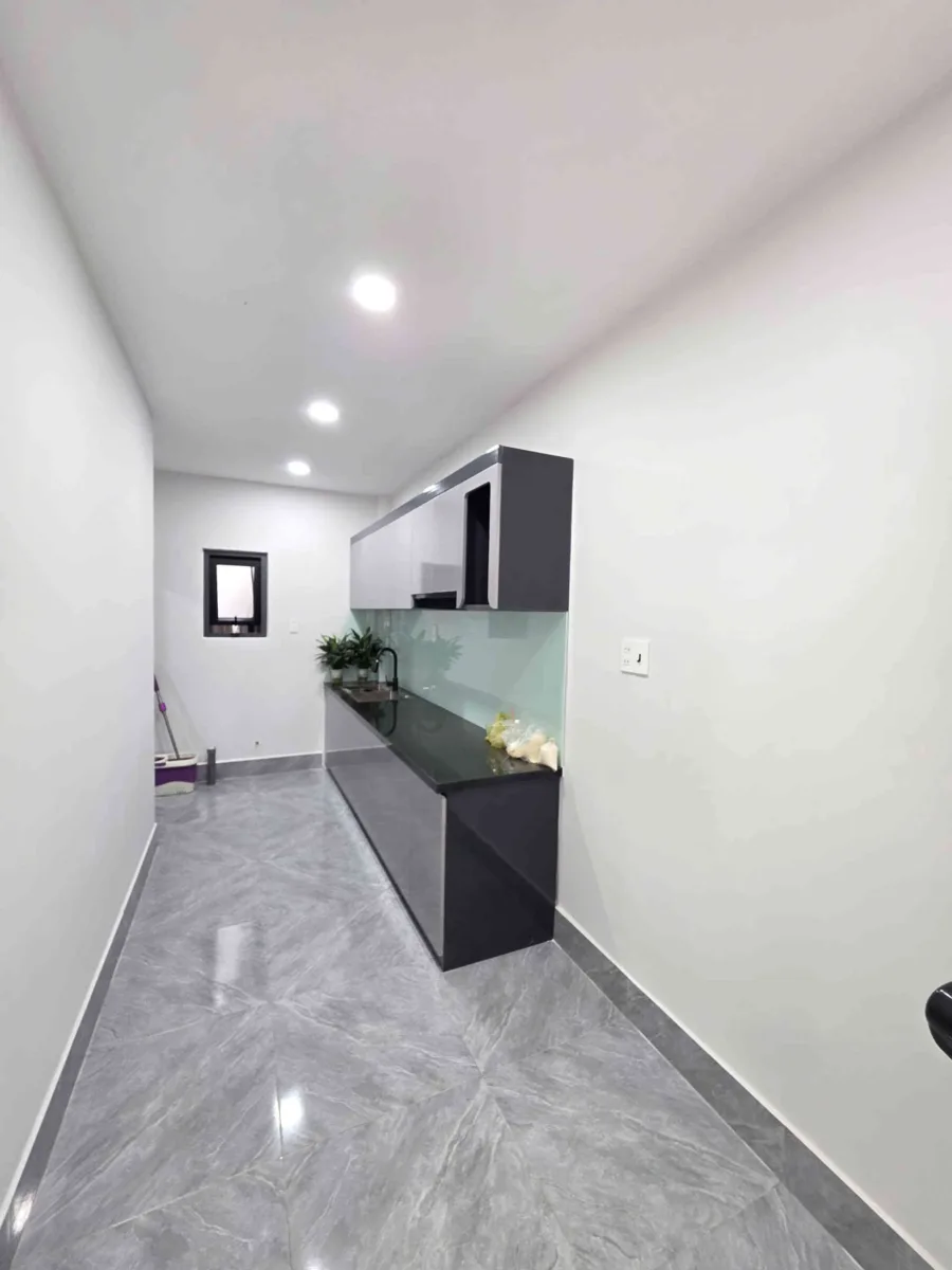 Bán nhà cấp 4 (4.2x11m), hẻm Tân An, p. Tân Đông Hiệp, thổ cư 100%