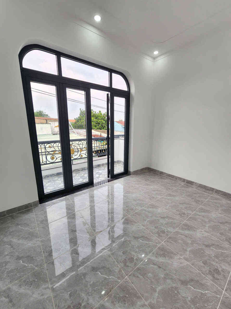 htl7773-(11)_optimized