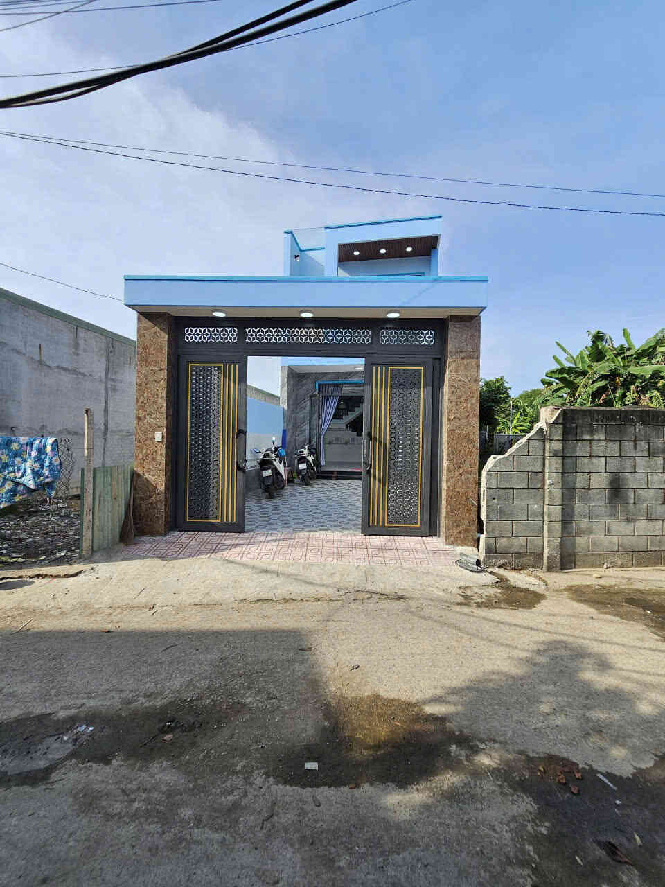 Bán nhà mới 1T1L 5x21m, hẻm Hai Bà Trưng p. Đông Hòa gần GO Dĩ An