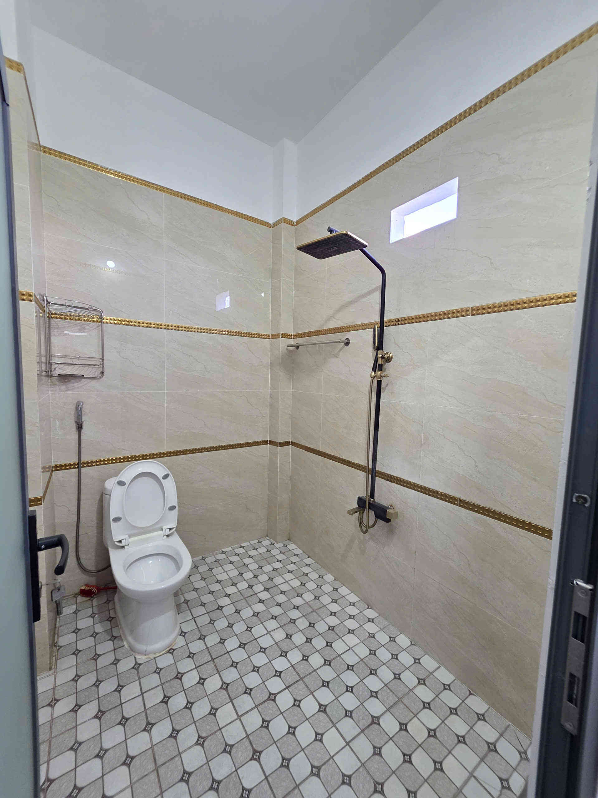 htl7996-(11)_optimized