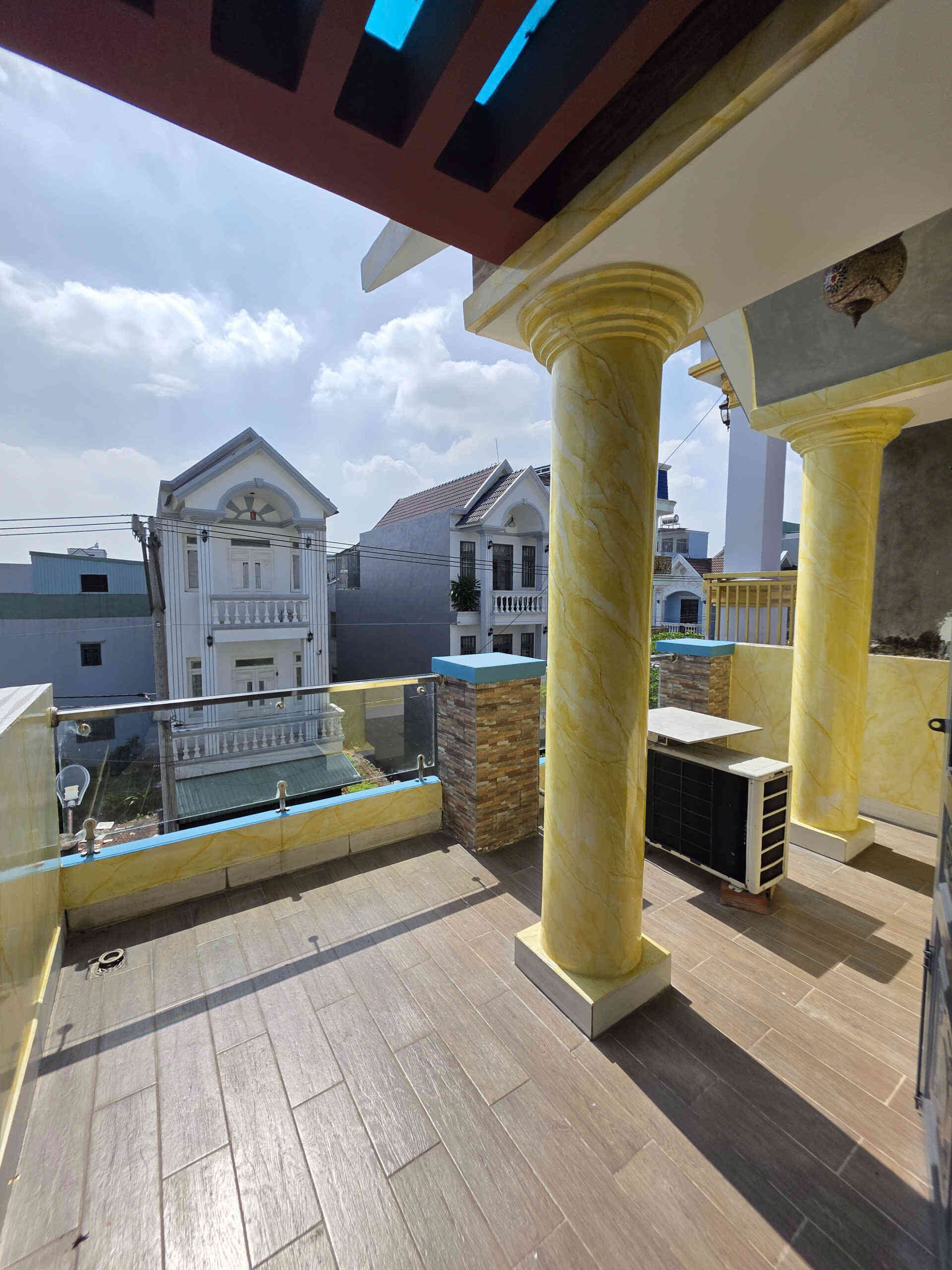 htl7996-(17)_optimized