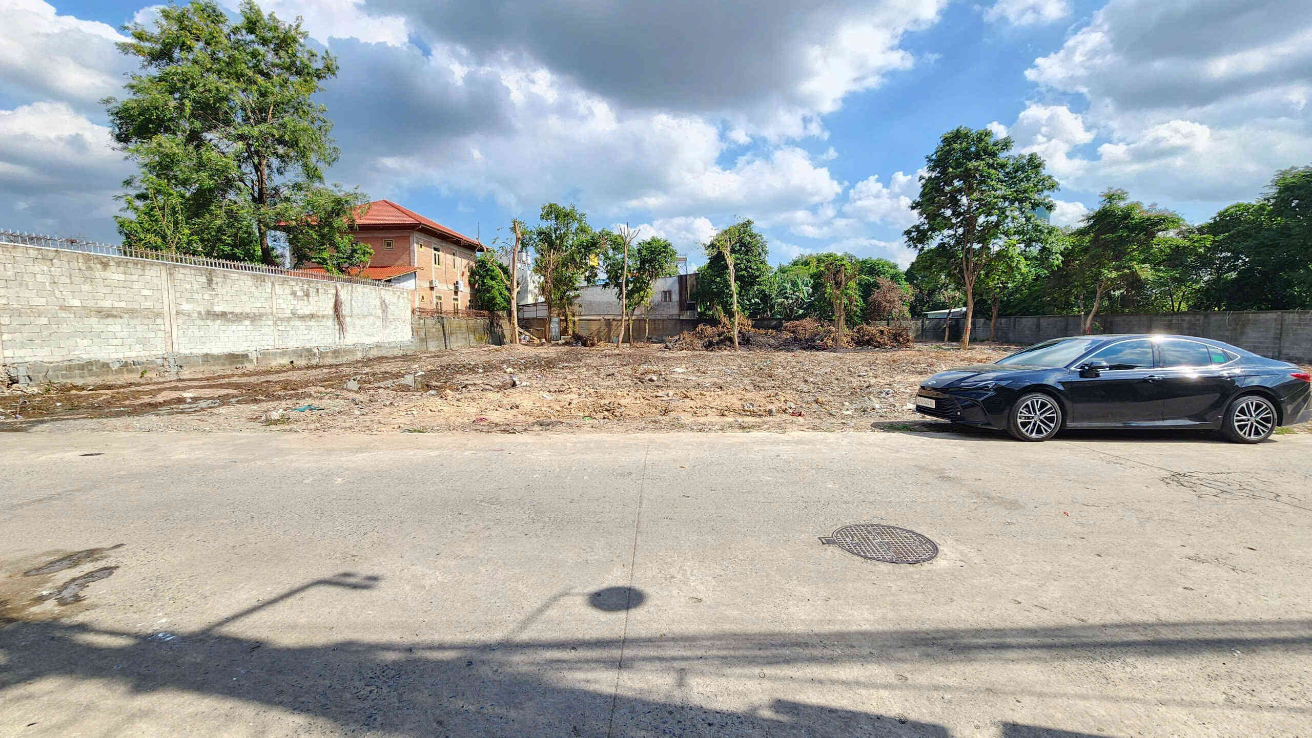 Bán đất 4x25m, mặt tiền Cây Da Xề gần GO Dĩ An
