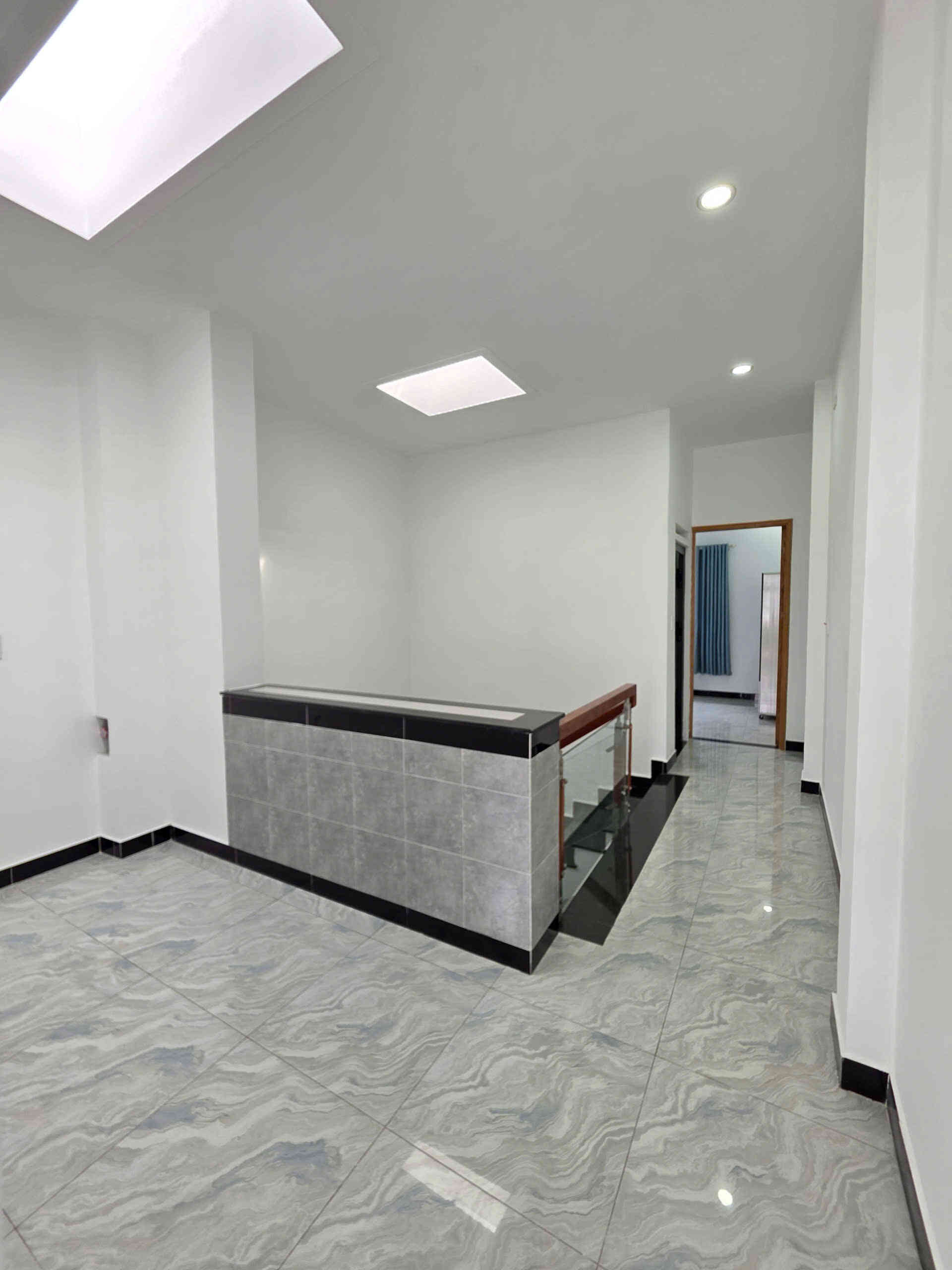 htl8385-(16)_optimized