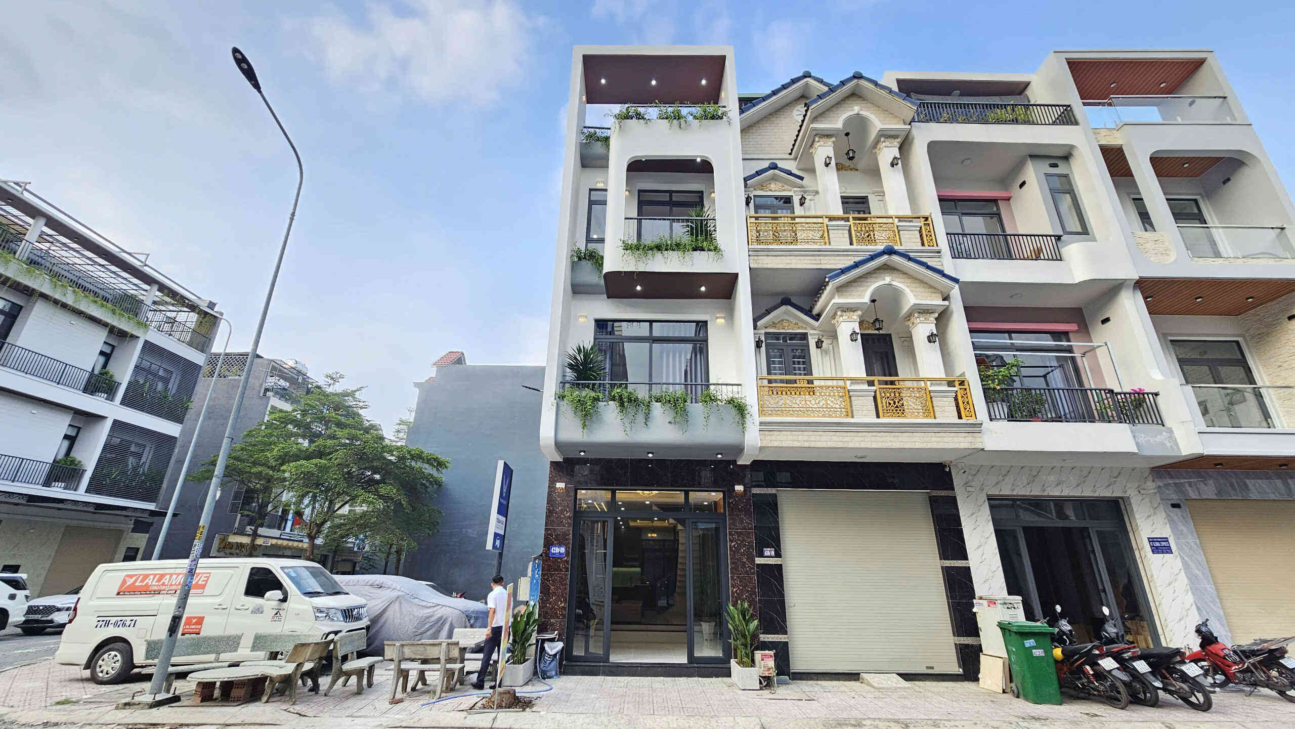 Bán nhà 1T2L 4x15m hoàn công, đường N3 KDC Phú Hồng Đạt p. Bình Chuẩn, full nội thất