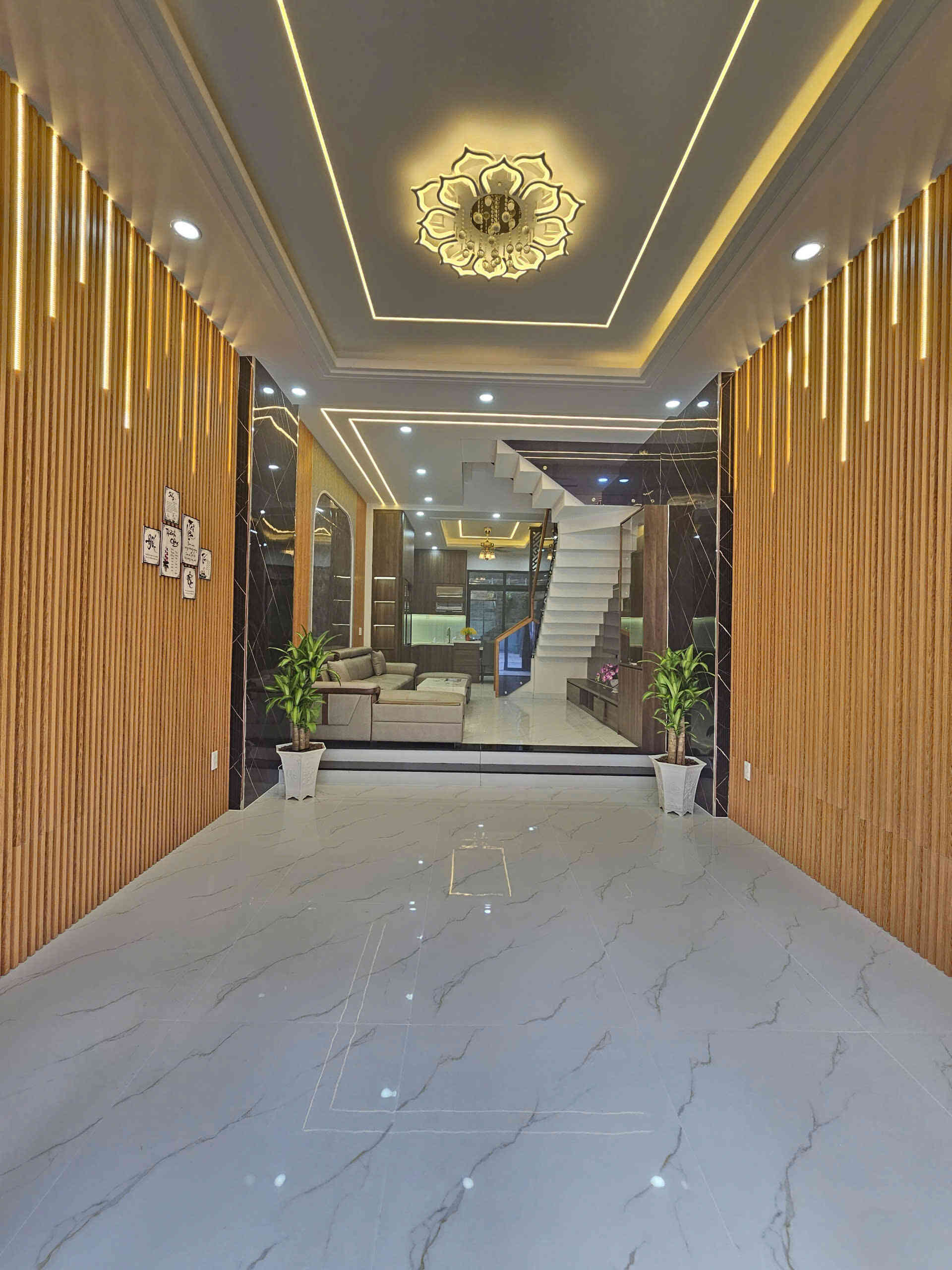 htl8408-(4)_optimized