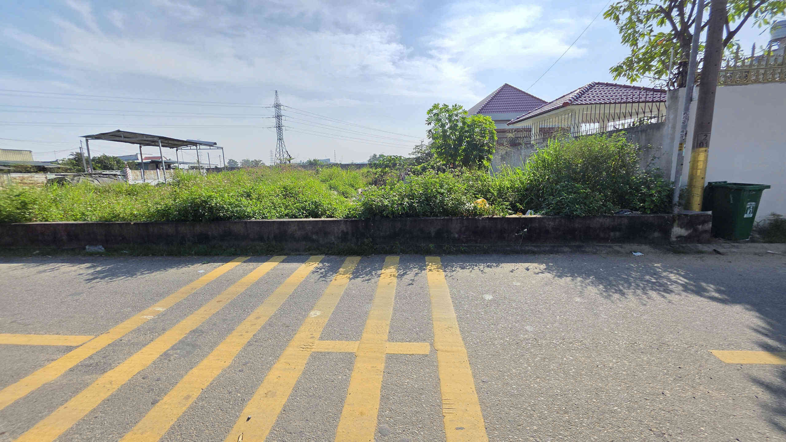 Bán đất 4x25m, hẻm Bùi Thị Xuân p. Tân Bình