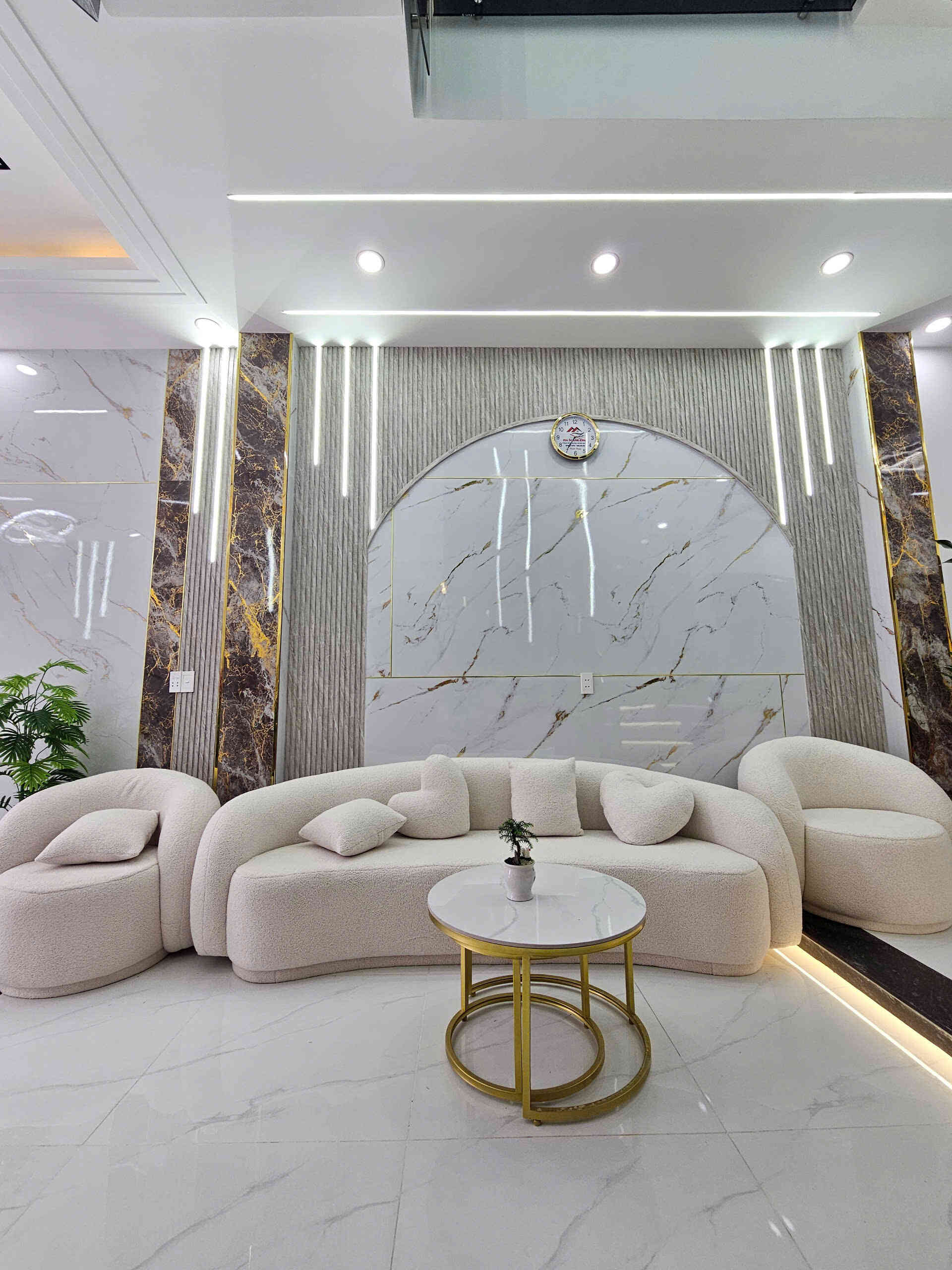 htl8446-(10)_optimized